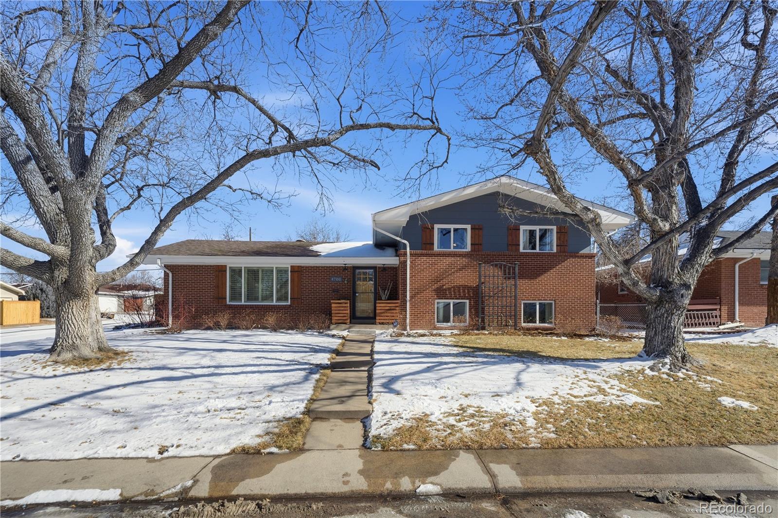 MLS Image #3 for 4700 s lipan street,englewood, Colorado