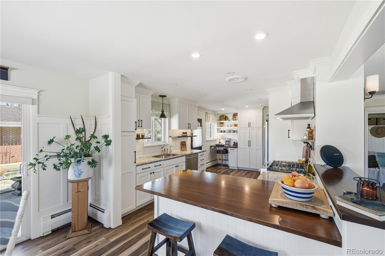 MLS Image #8 for 4700 s lipan street,englewood, Colorado