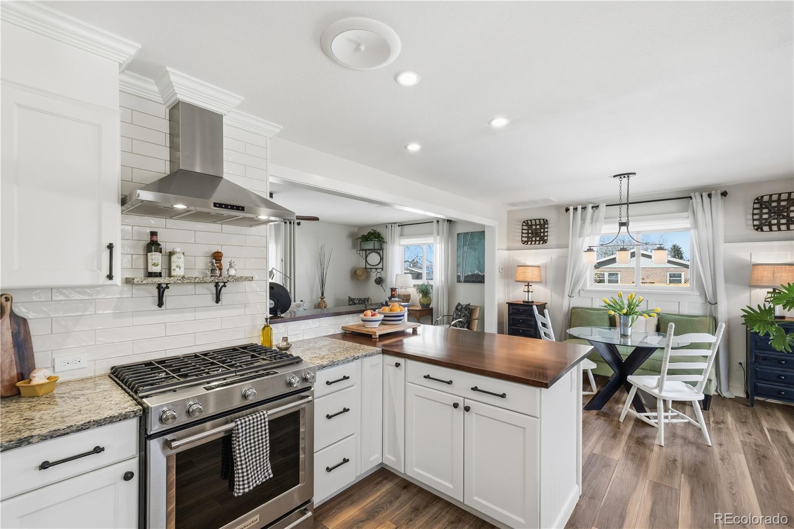 MLS Image #9 for 4700 s lipan street,englewood, Colorado