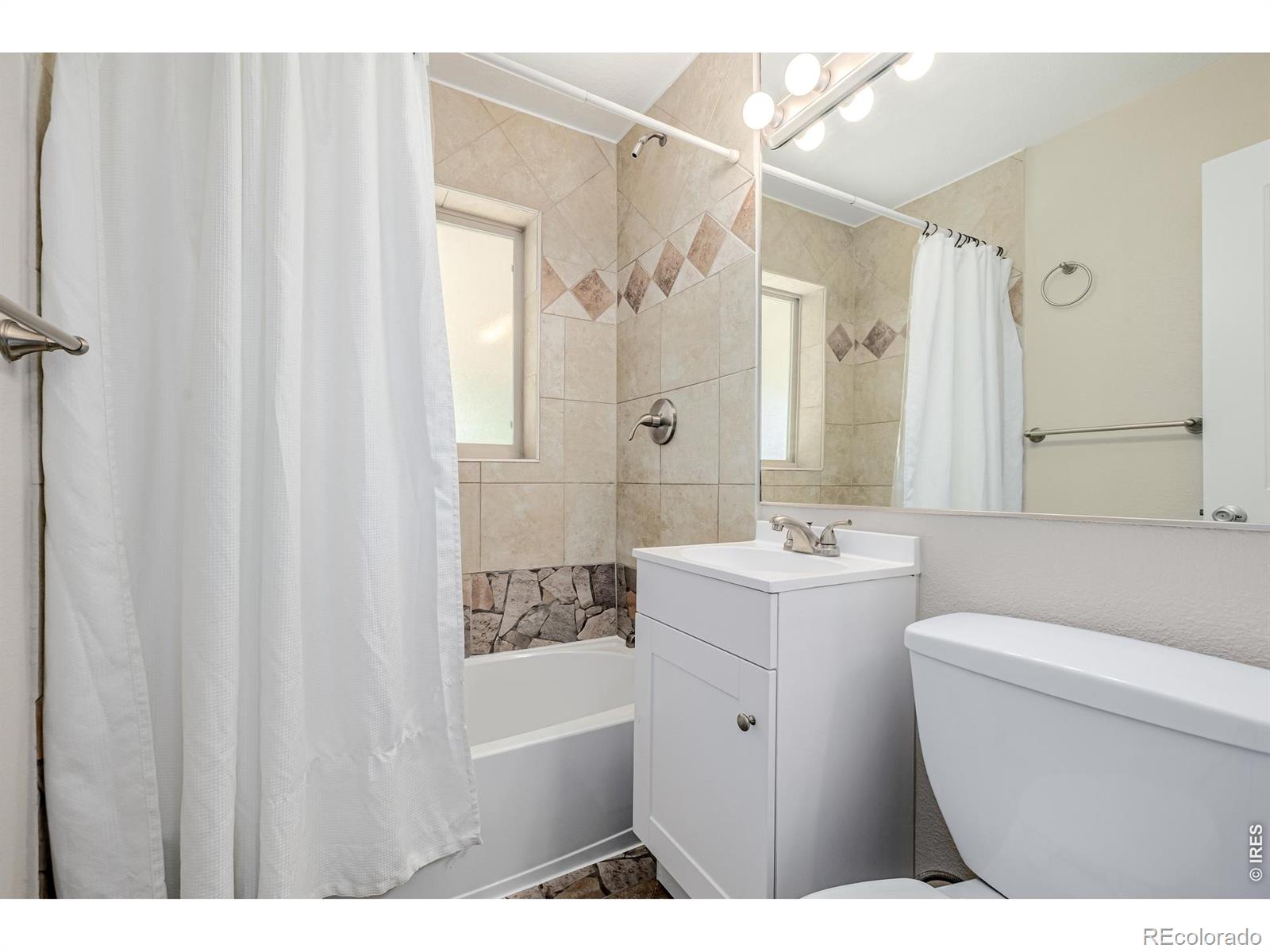 MLS Image #13 for 2675  pontiac street,denver, Colorado