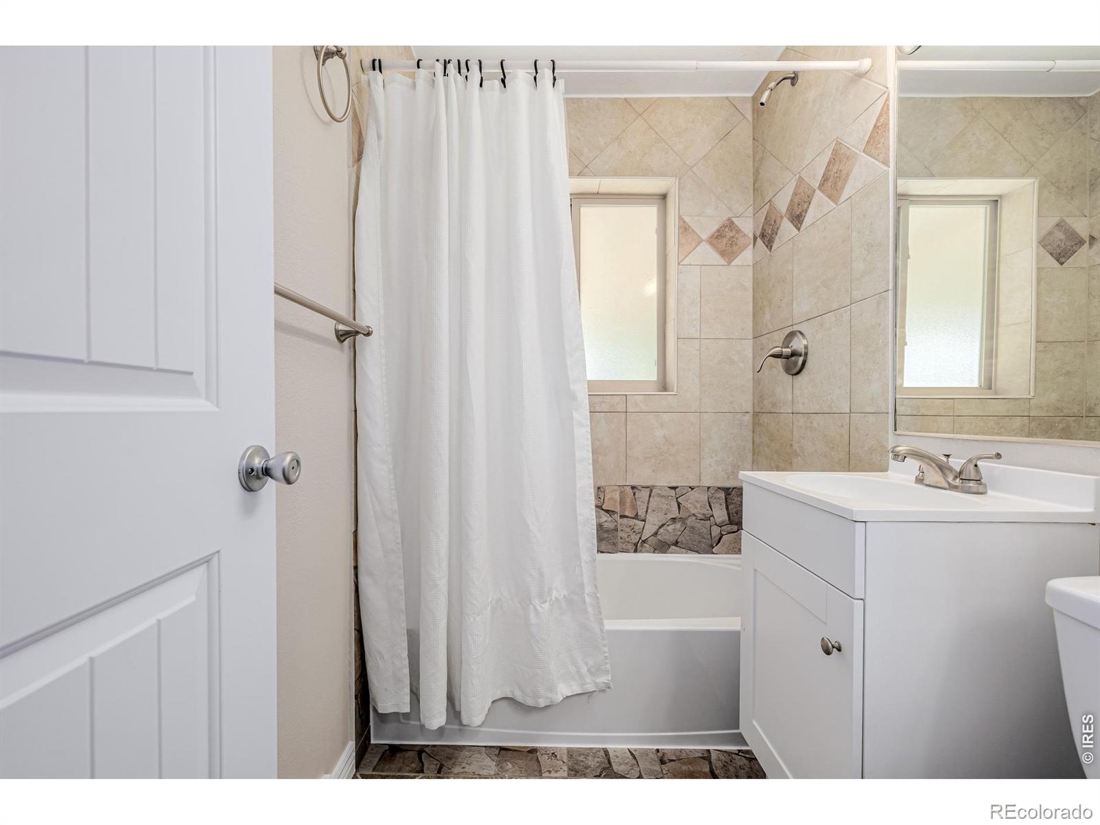 MLS Image #17 for 2675  pontiac street,denver, Colorado