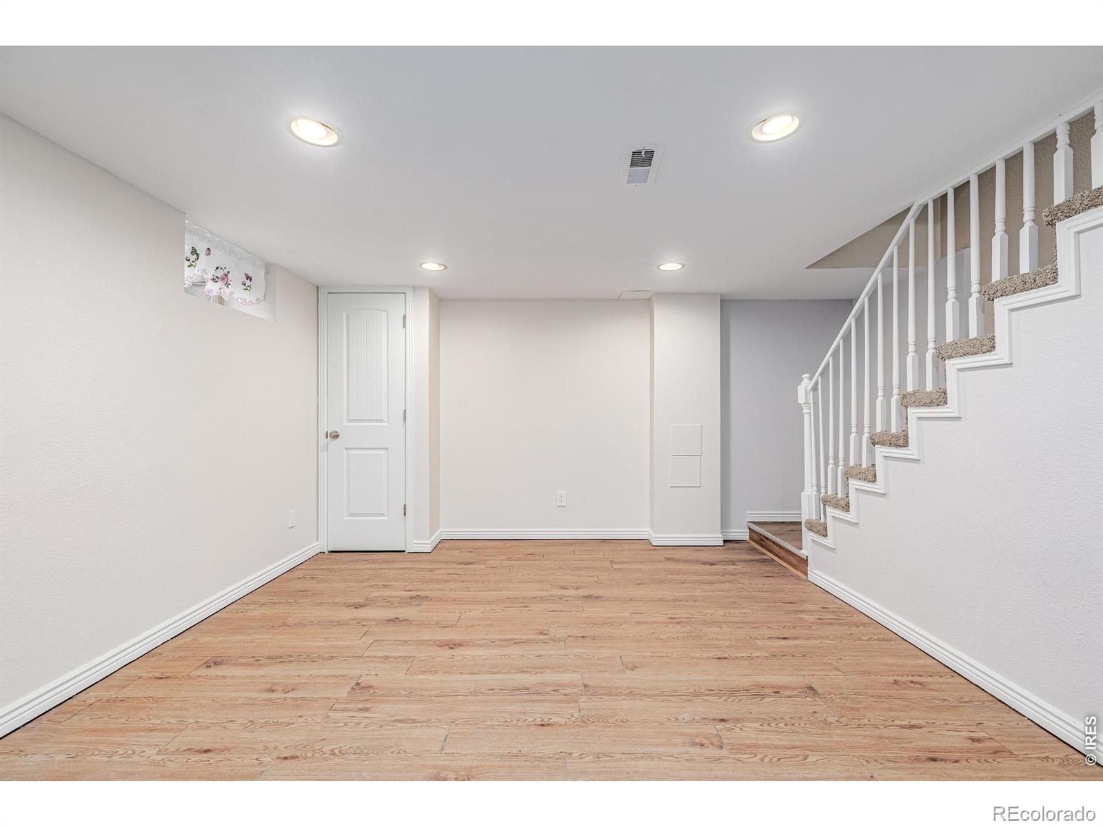 MLS Image #31 for 2675  pontiac street,denver, Colorado