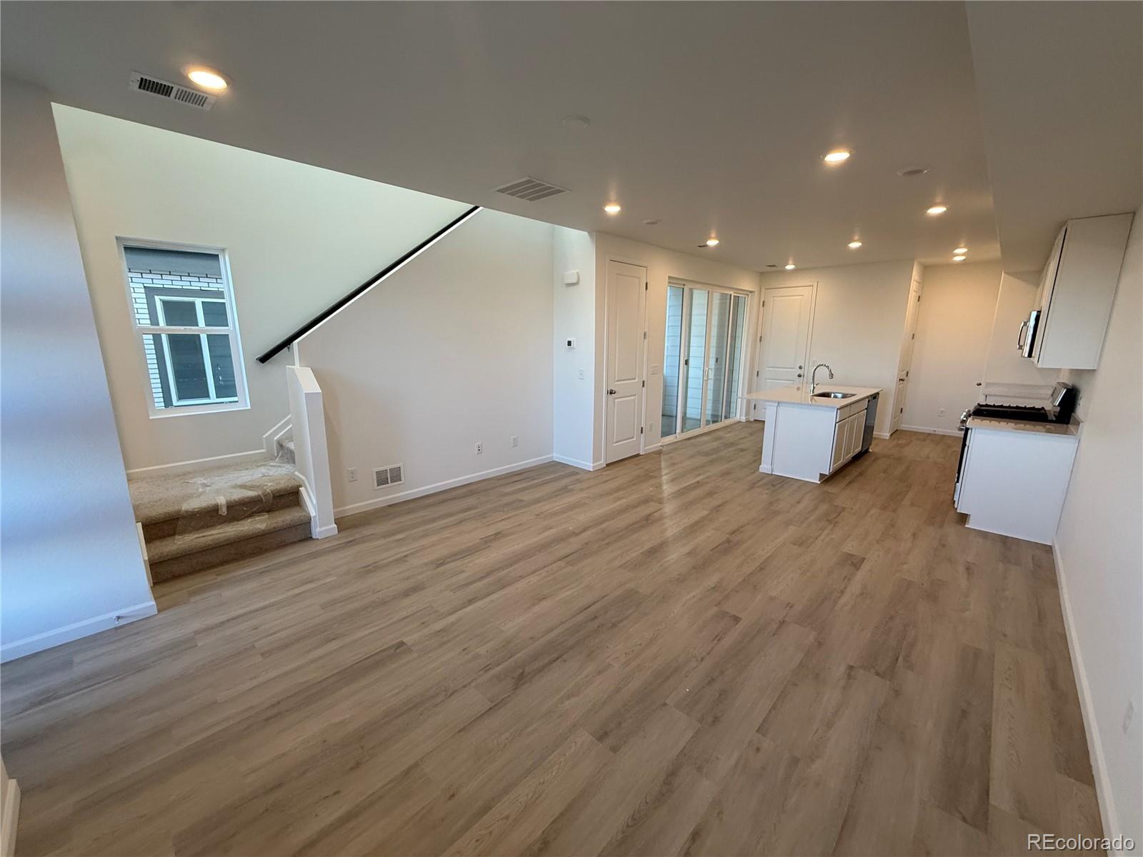 MLS Image #1 for 24155 e 30th place,aurora, Colorado