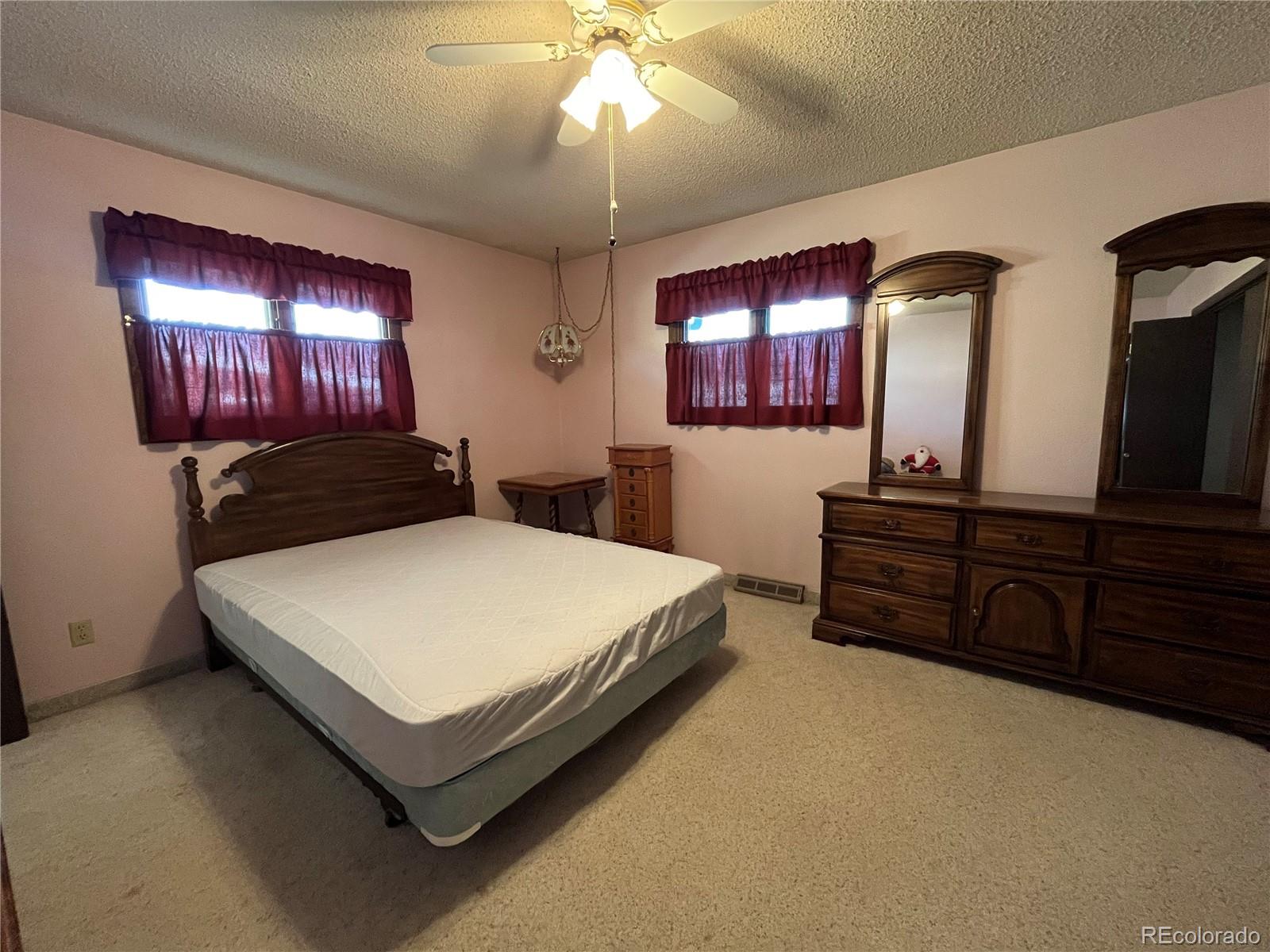 MLS Image #12 for 214  6th street,burlington, Colorado