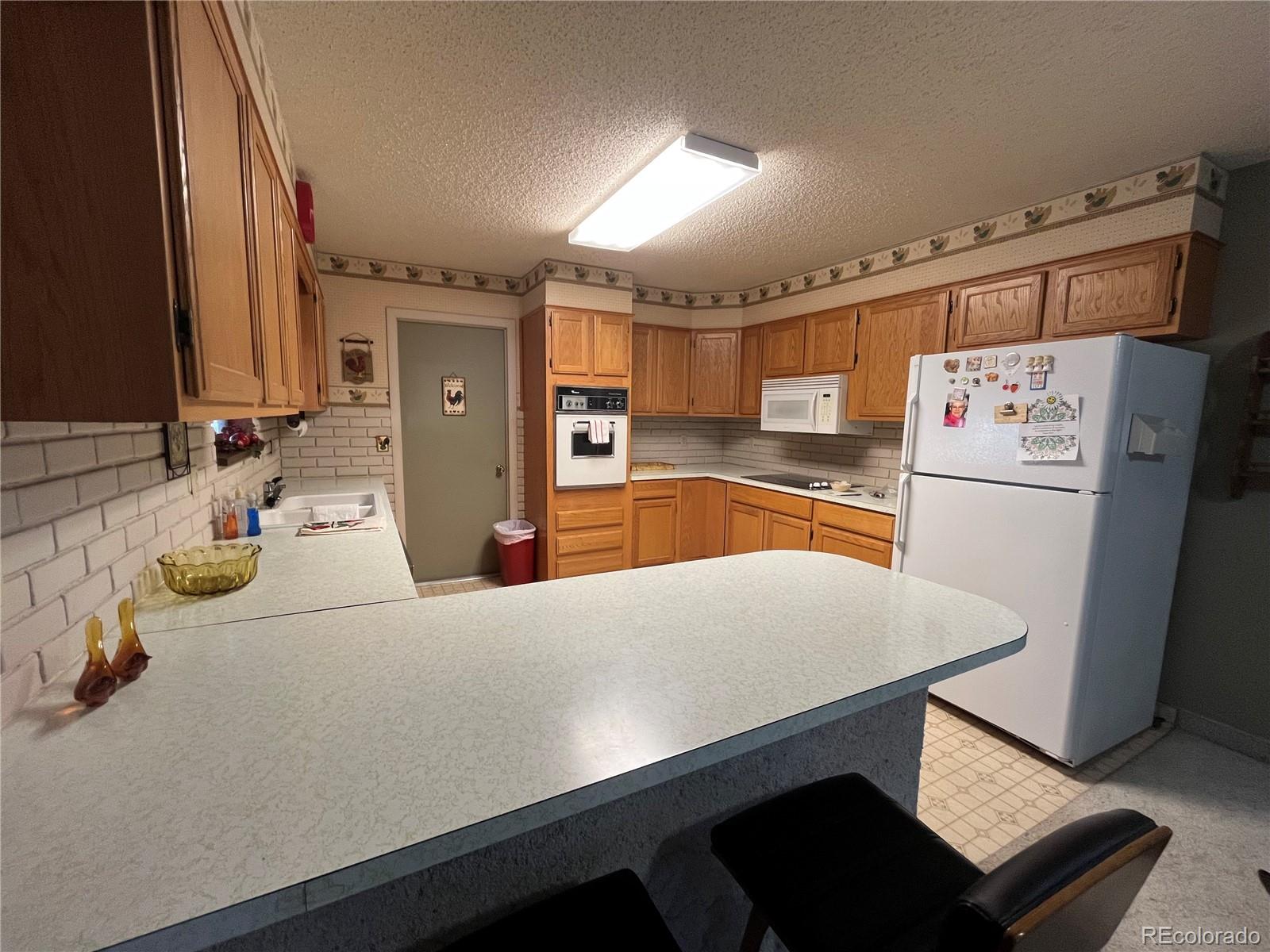 MLS Image #6 for 214  6th street,burlington, Colorado