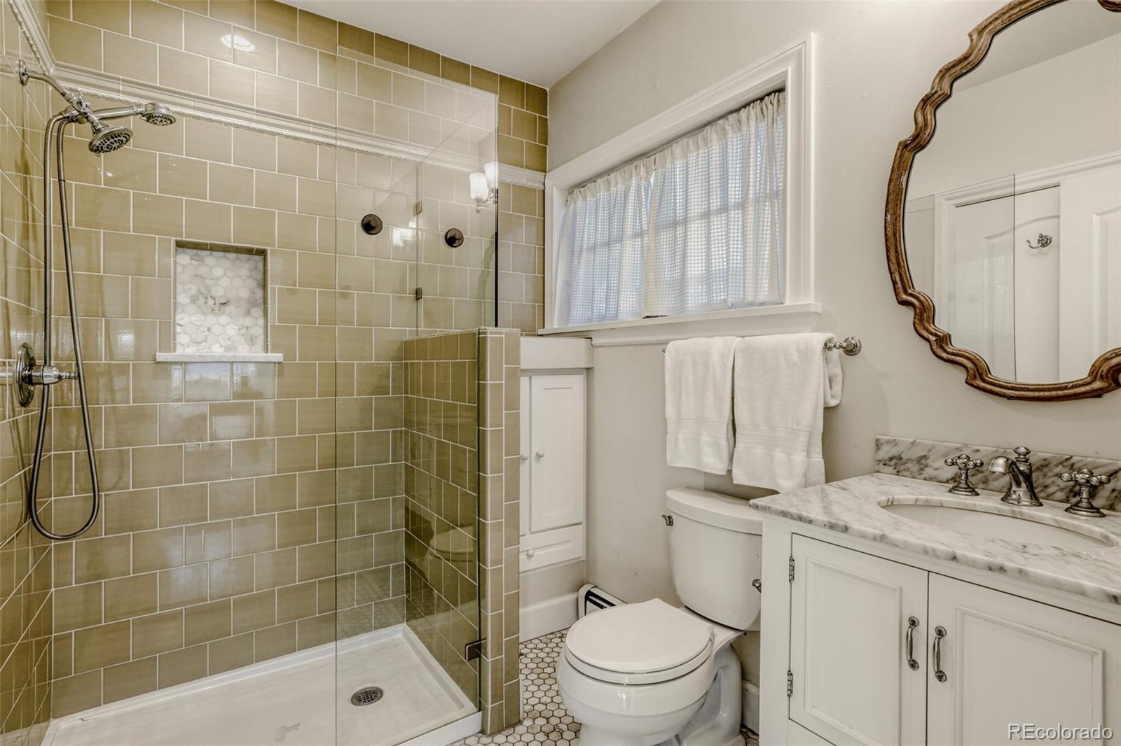MLS Image #20 for 1944  hudson street,denver, Colorado