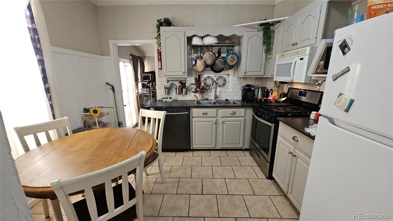 MLS Image #4 for 402 e routt avenue,pueblo, Colorado