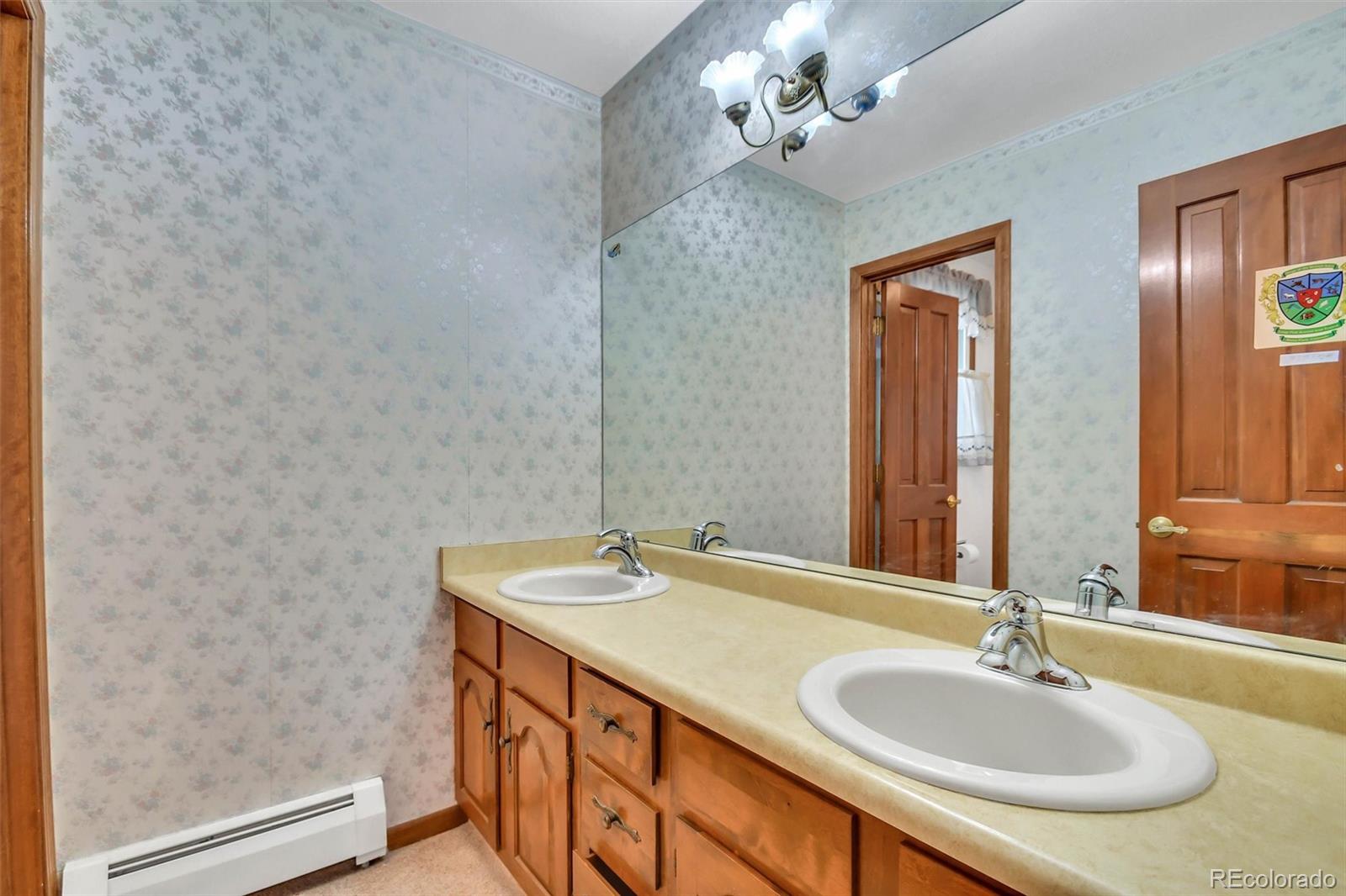 MLS Image #15 for 7528  queen circle,arvada, Colorado