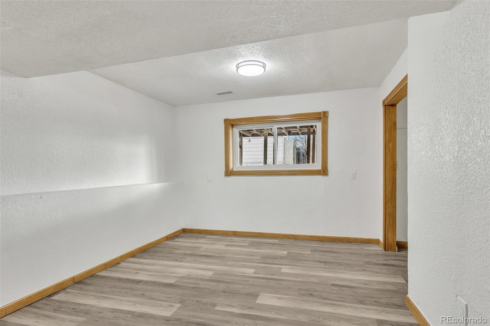 MLS Image #14 for 16102 e colorado avenue,aurora, Colorado