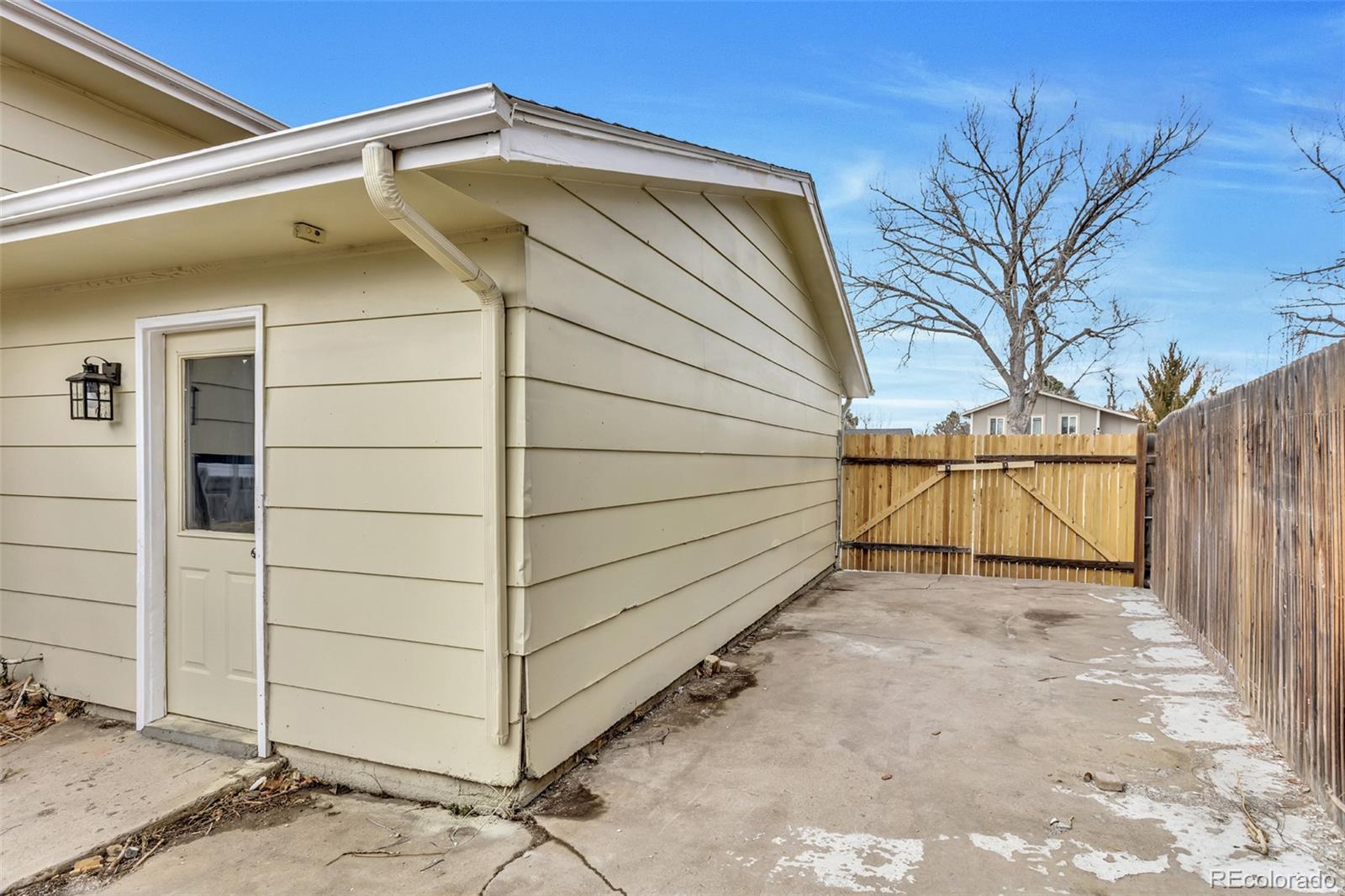 MLS Image #24 for 16102 e colorado avenue,aurora, Colorado