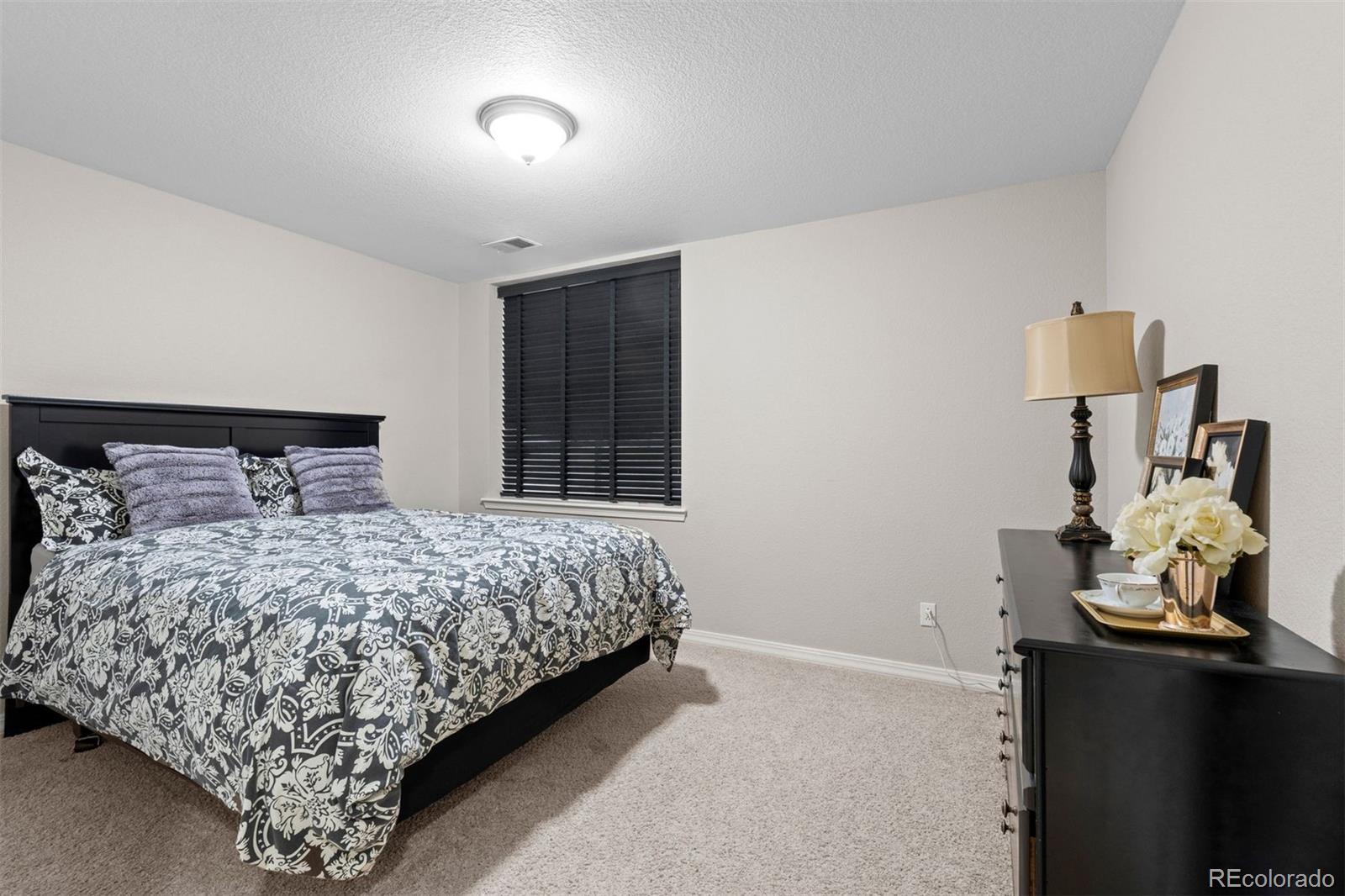 MLS Image #28 for 7498 s biloxi court,aurora, Colorado