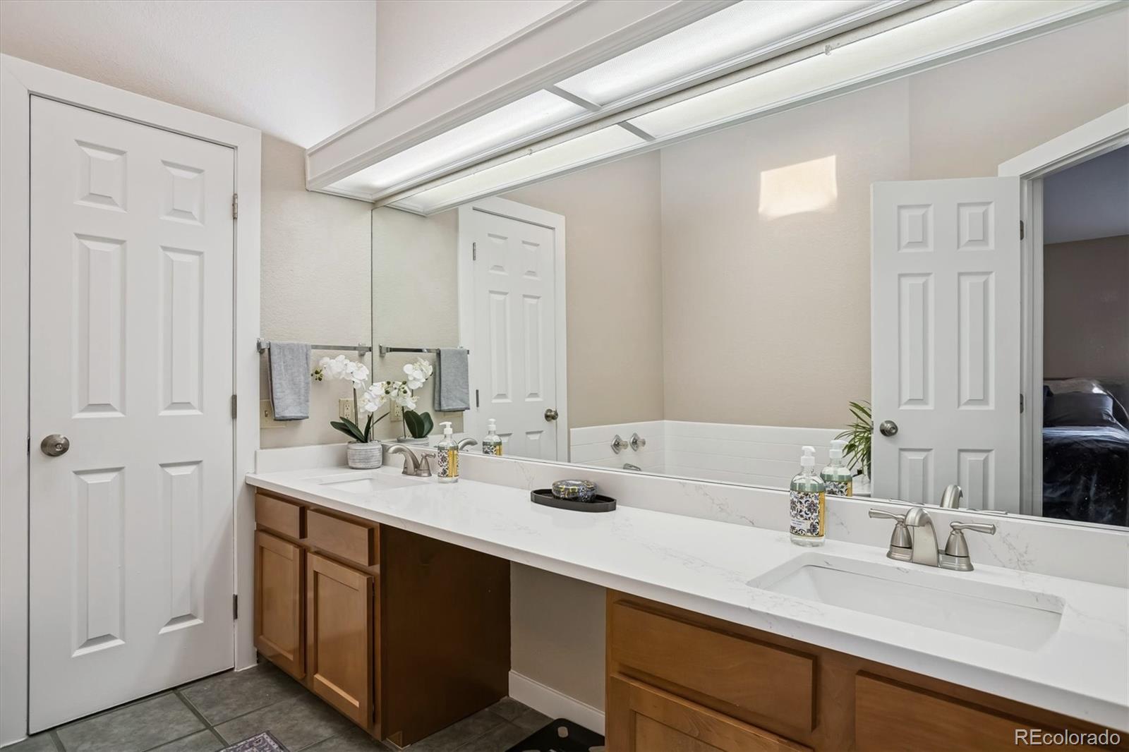 MLS Image #13 for 8321 w evans avenue,lakewood, Colorado