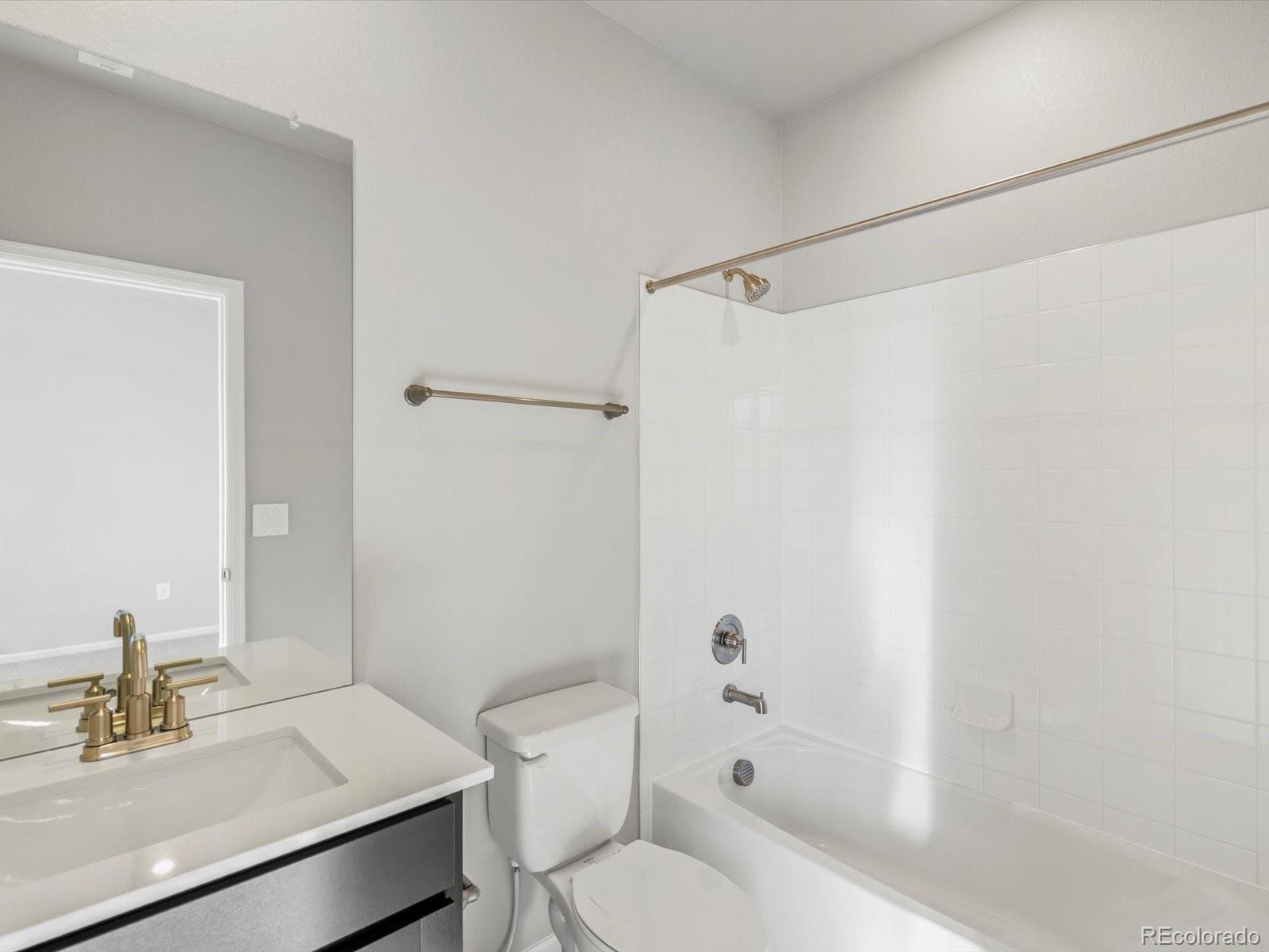MLS Image #21 for 1625  yampa river drive,windsor, Colorado
