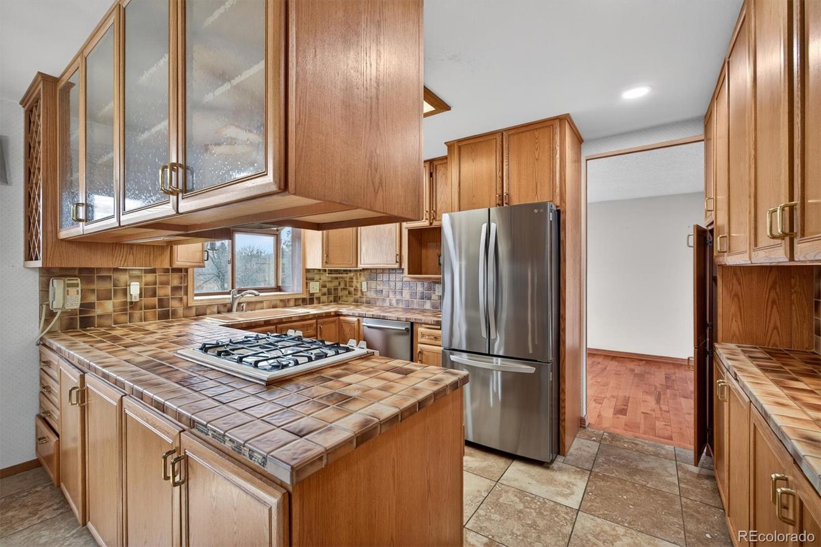 MLS Image #10 for 12558 w maryland place,lakewood, Colorado