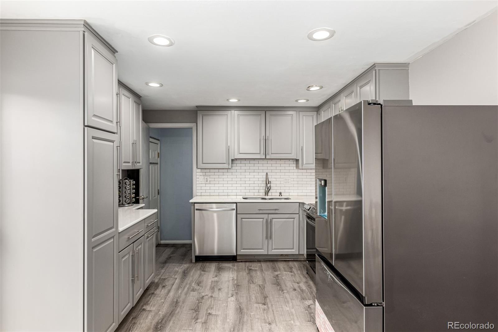 MLS Image #6 for 6691 s wellington court,centennial, Colorado