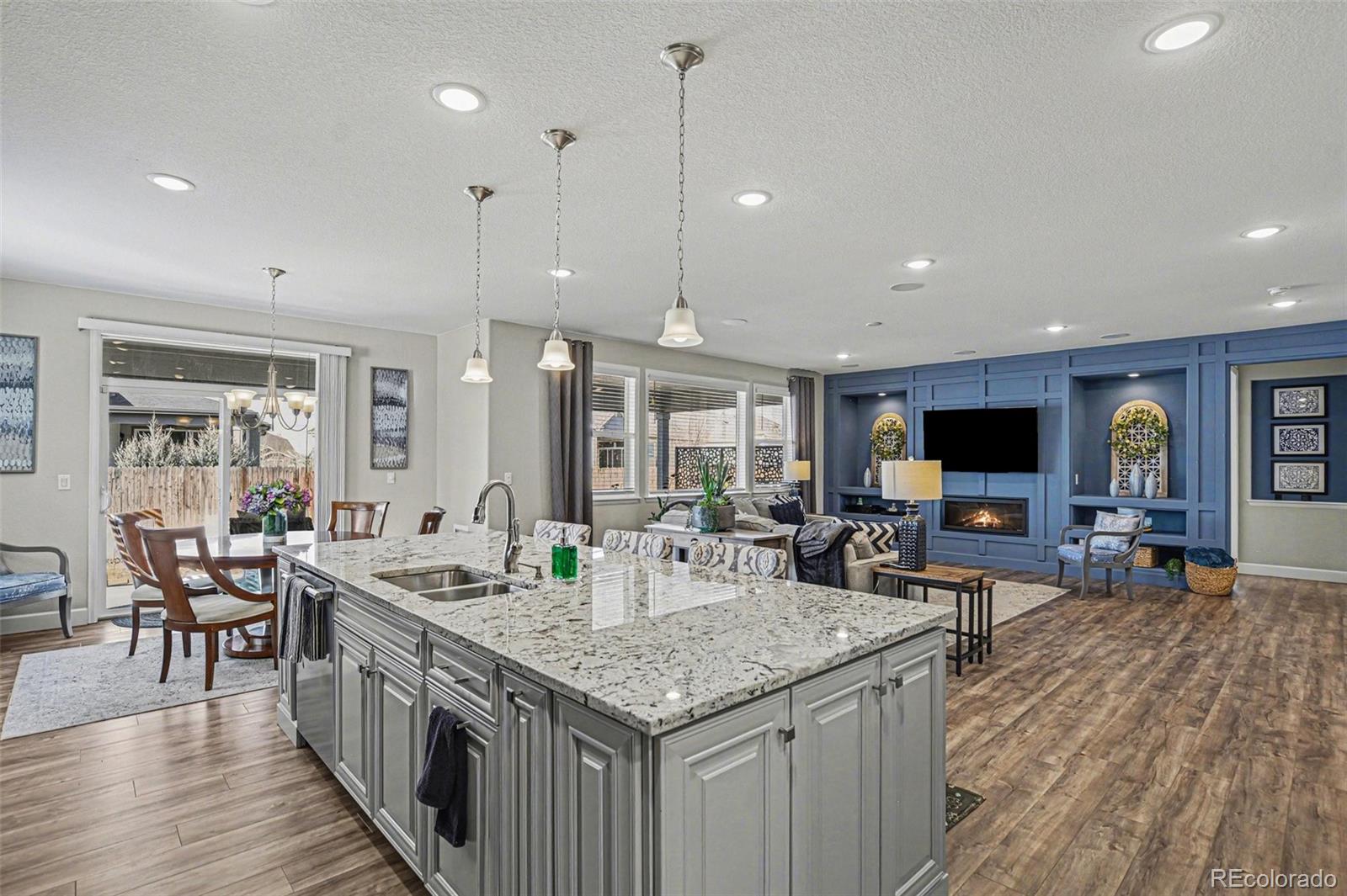 MLS Image #2 for 11445  kittredge street,commerce city, Colorado