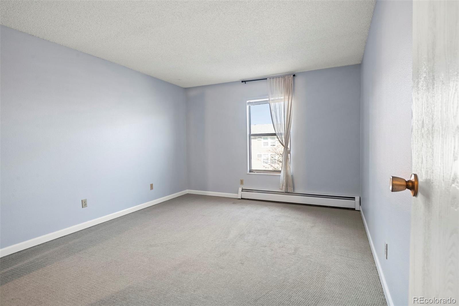 MLS Image #10 for 10150 e virginia avenue,denver, Colorado