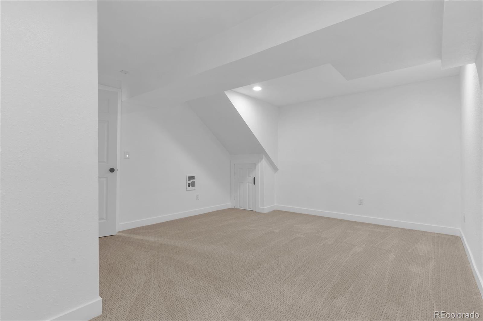 MLS Image #16 for 3453 s ammons street 2-8,lakewood, Colorado