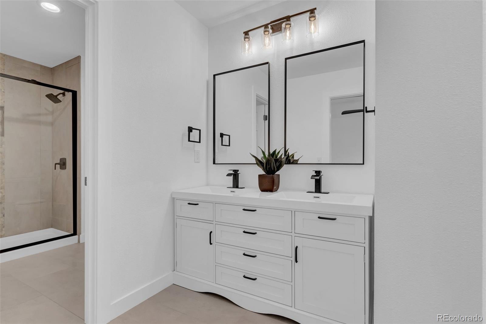 MLS Image #19 for 3453 s ammons street 2-8,lakewood, Colorado