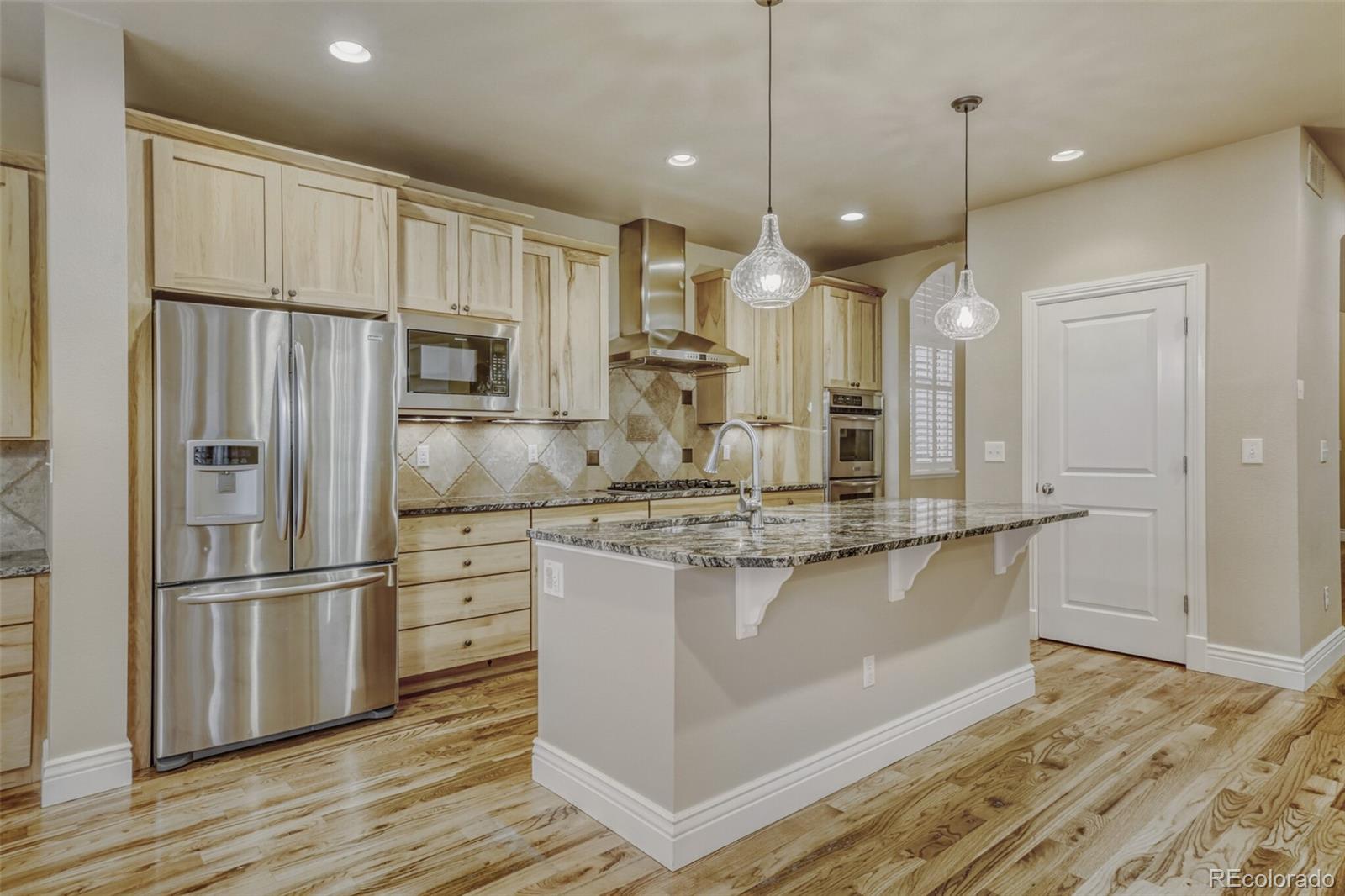 MLS Image #15 for 940  kearney street,denver, Colorado