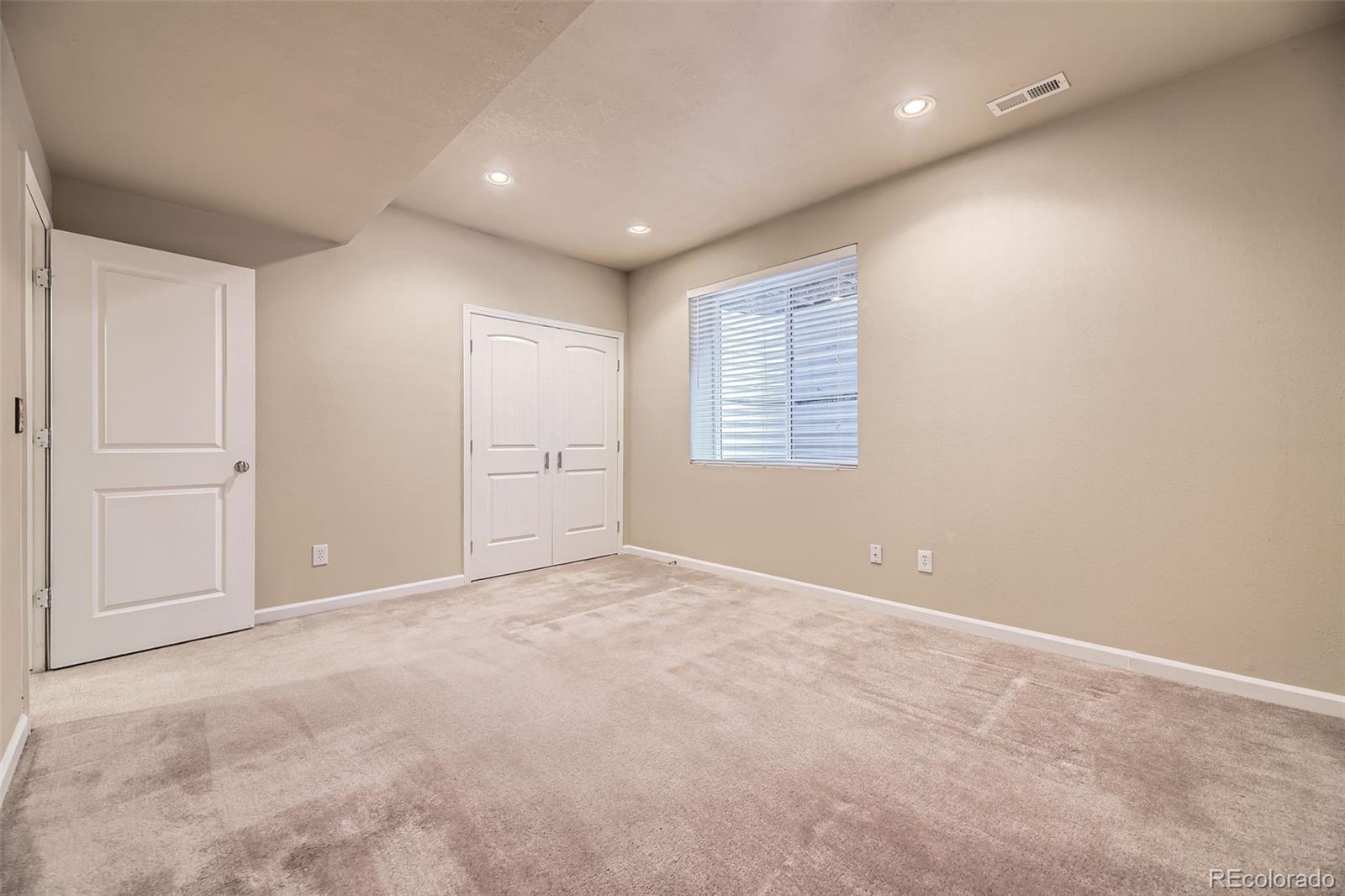 MLS Image #43 for 940  kearney street,denver, Colorado
