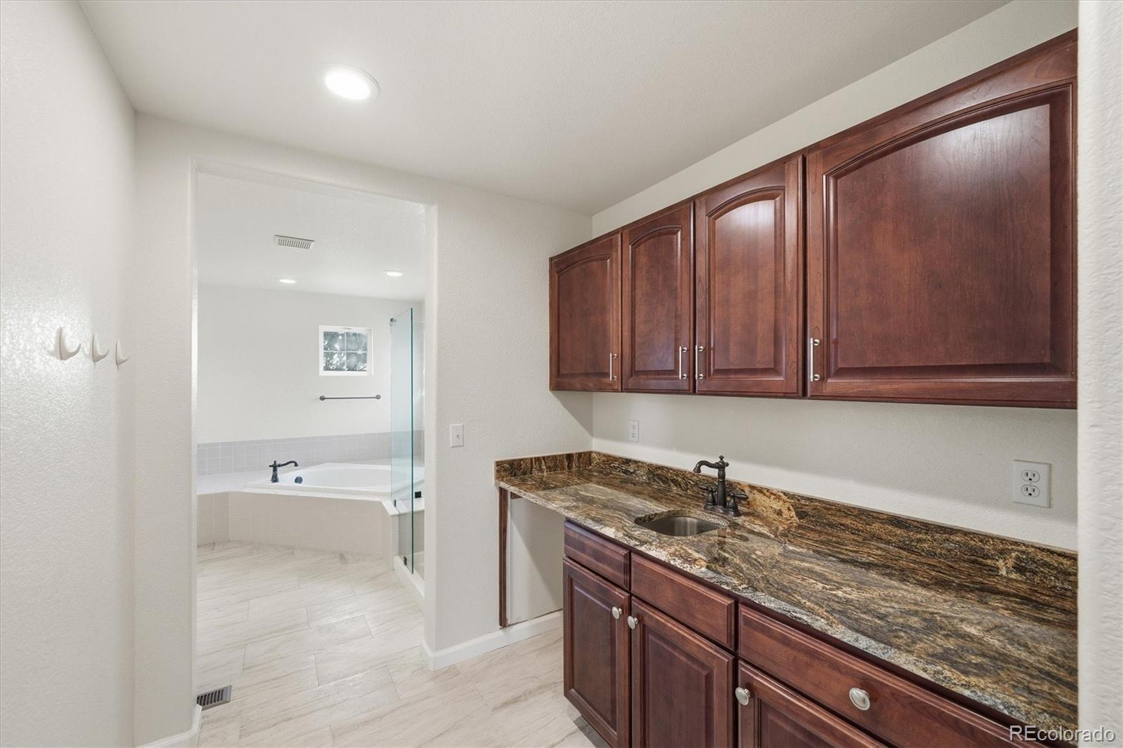MLS Image #22 for 21091 e flora place,aurora, Colorado