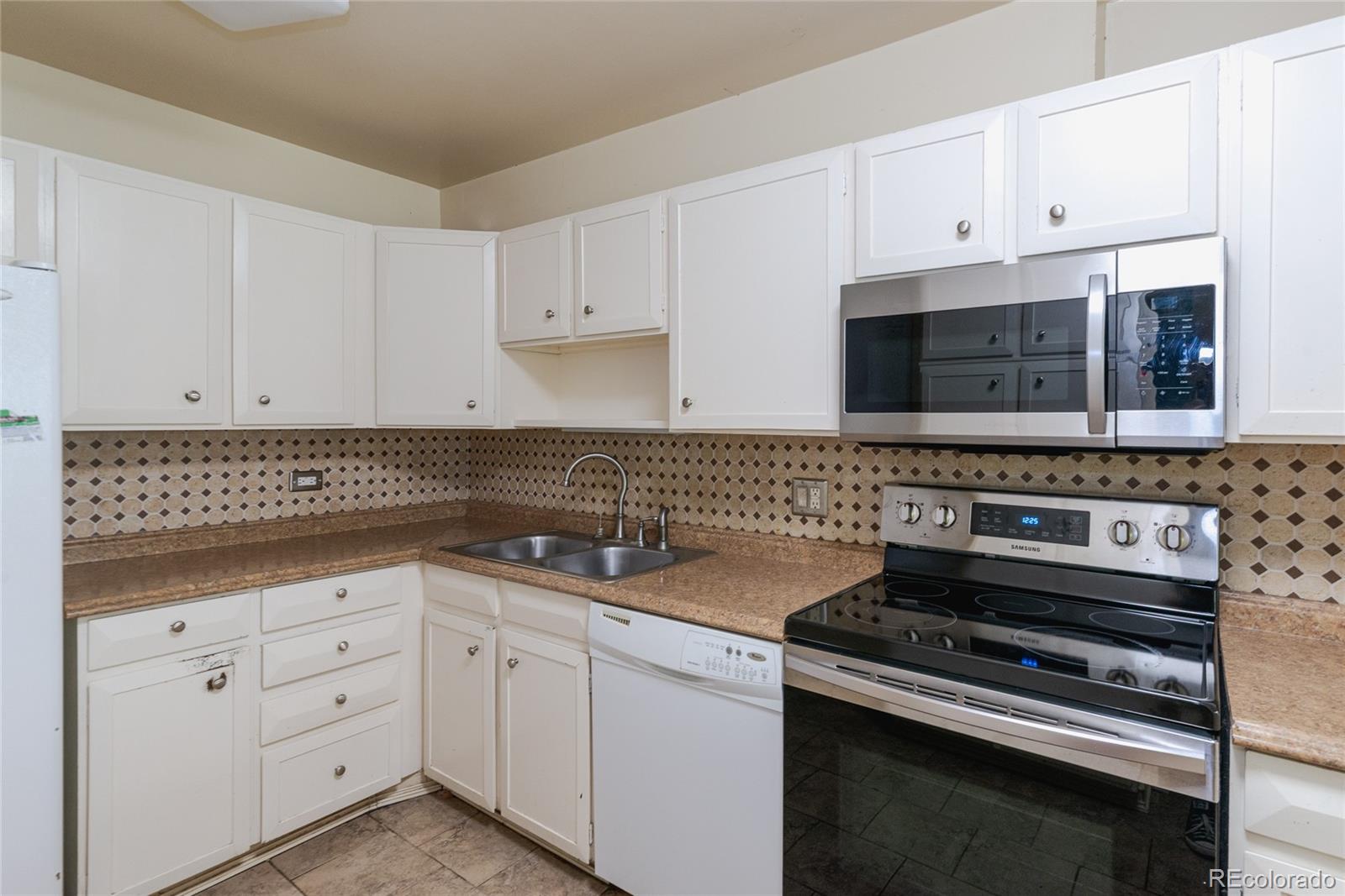 MLS Image #12 for 9625 e center avenue 8a,denver, Colorado