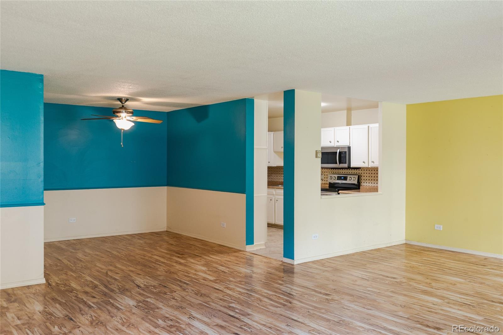 MLS Image #3 for 9625 e center avenue 8a,denver, Colorado
