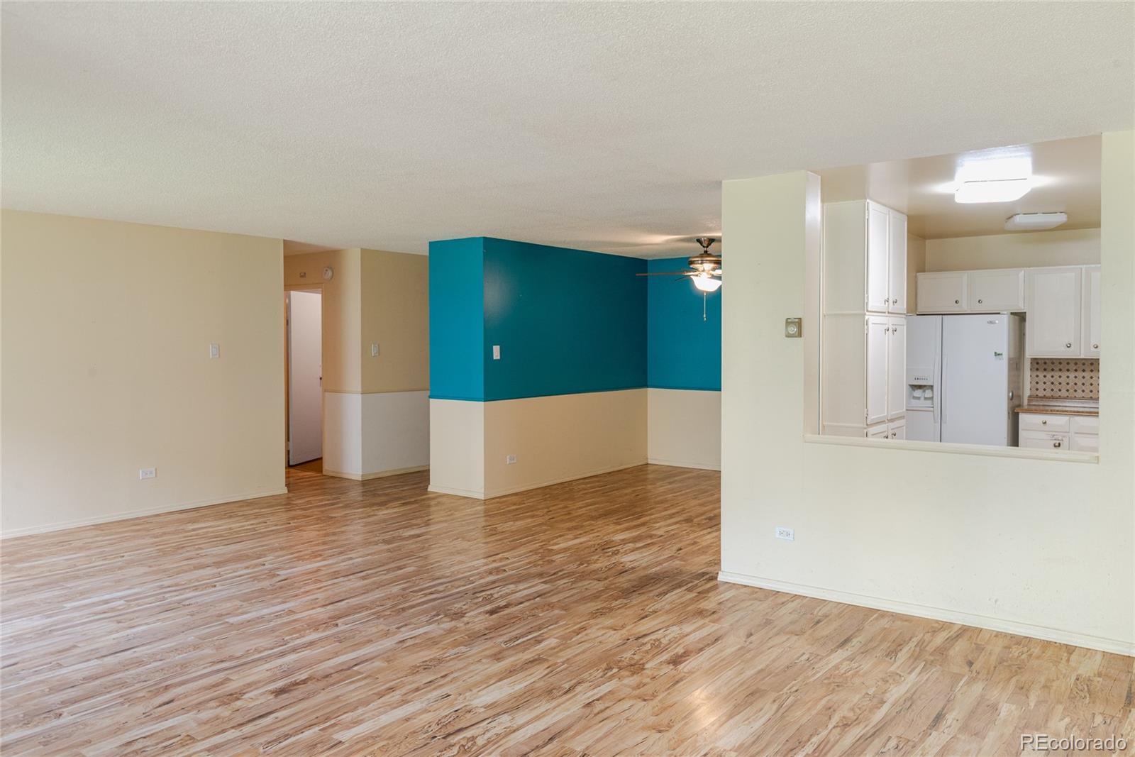 MLS Image #4 for 9625 e center avenue 8a,denver, Colorado