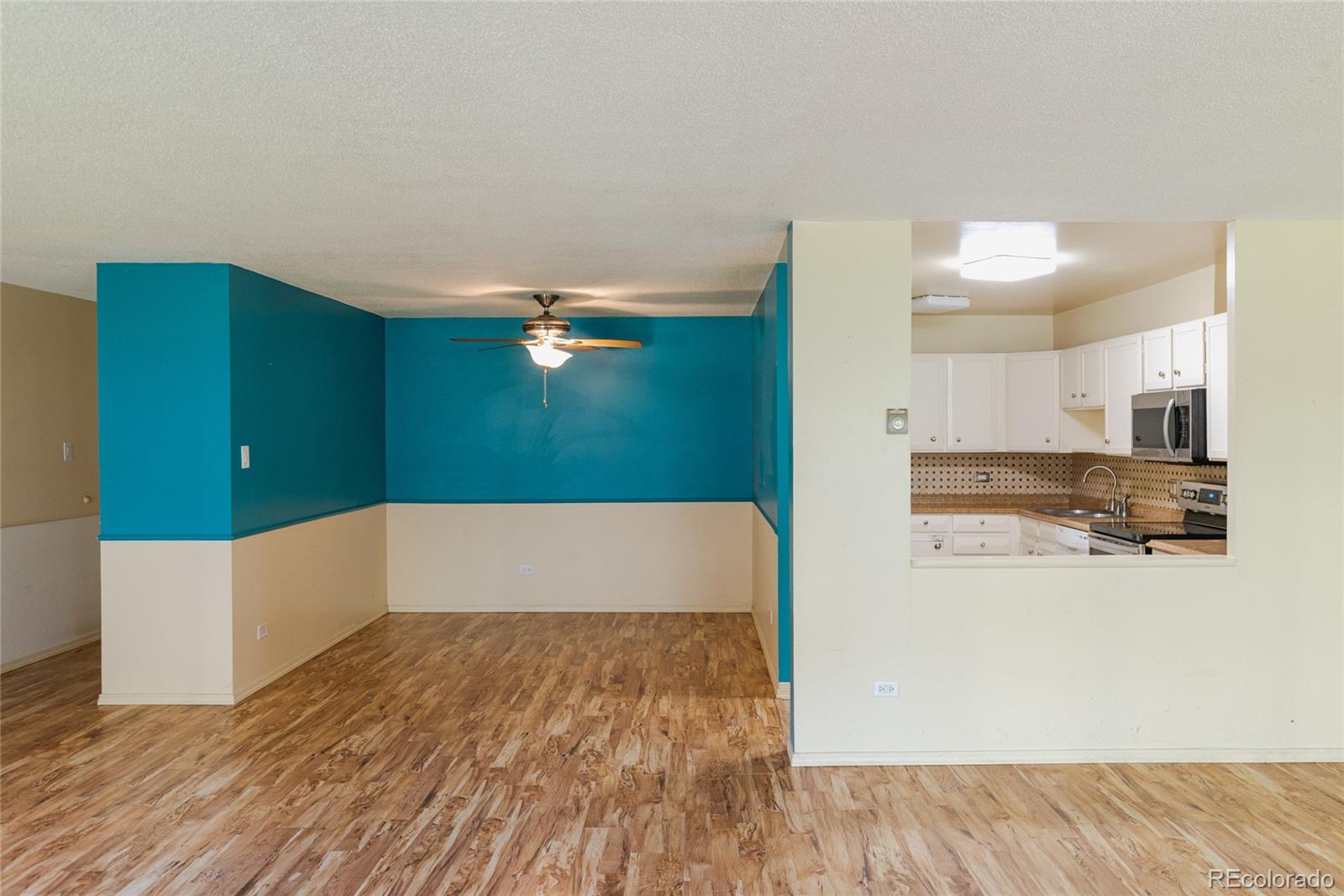 MLS Image #8 for 9625 e center avenue 8a,denver, Colorado