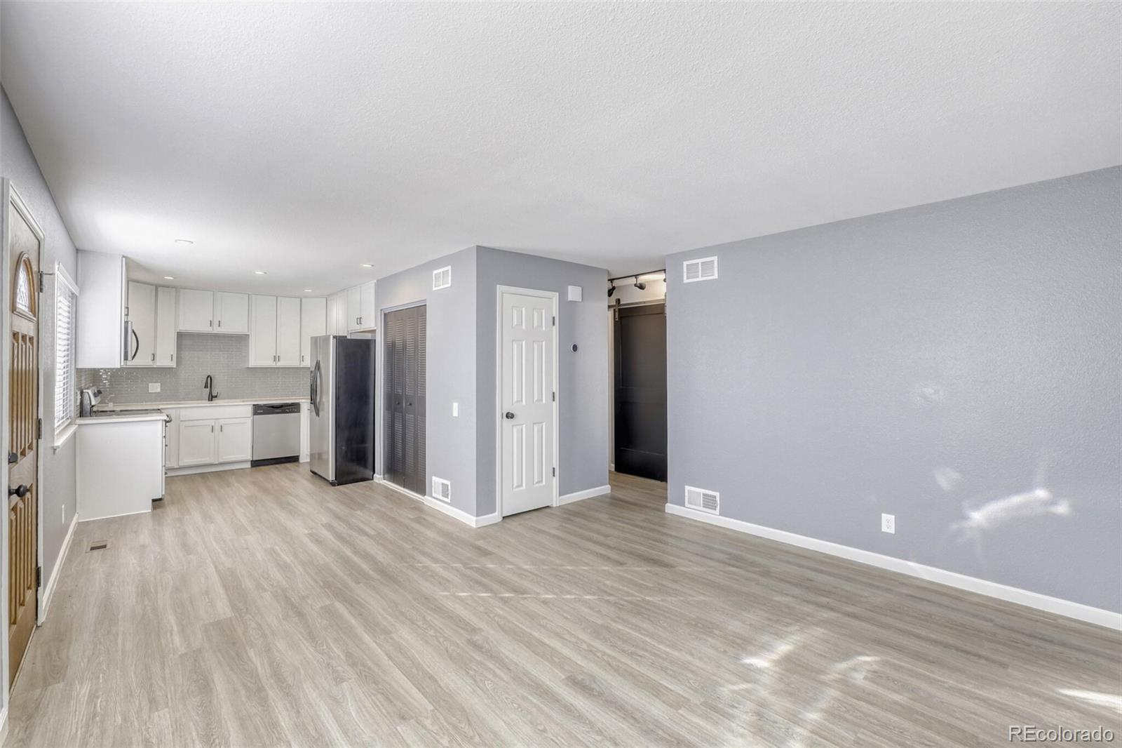 MLS Image #6 for 3354 s flower street,lakewood, Colorado