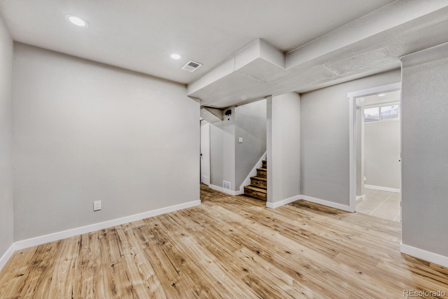 MLS Image #17 for 7831  shoshone street,denver, Colorado