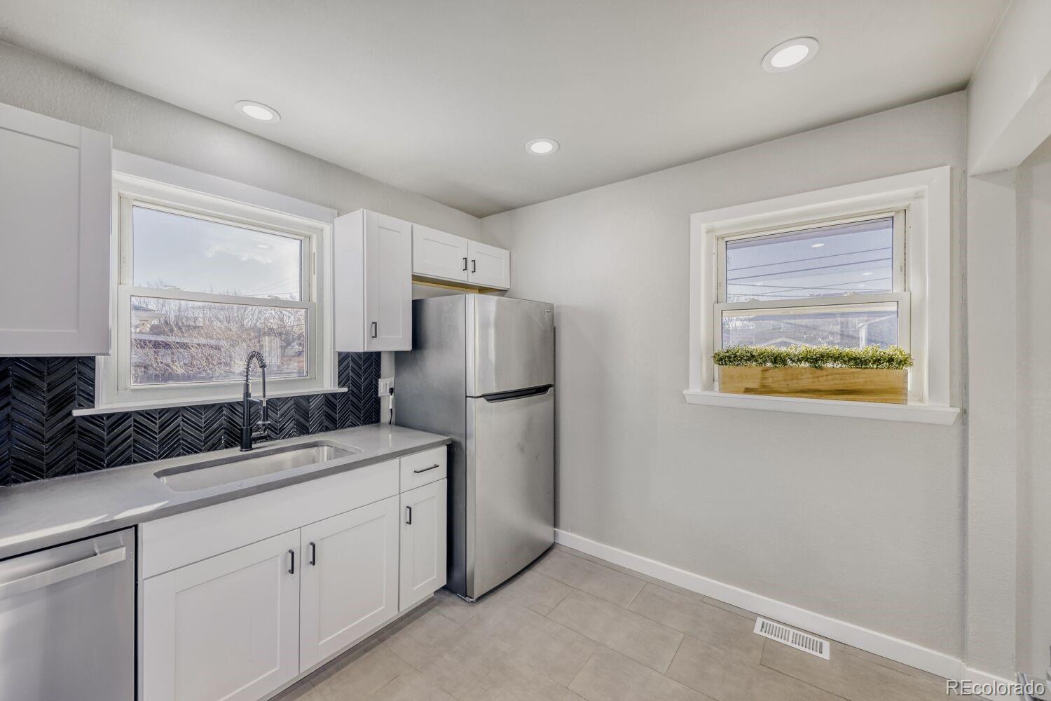 MLS Image #8 for 7831  shoshone street,denver, Colorado