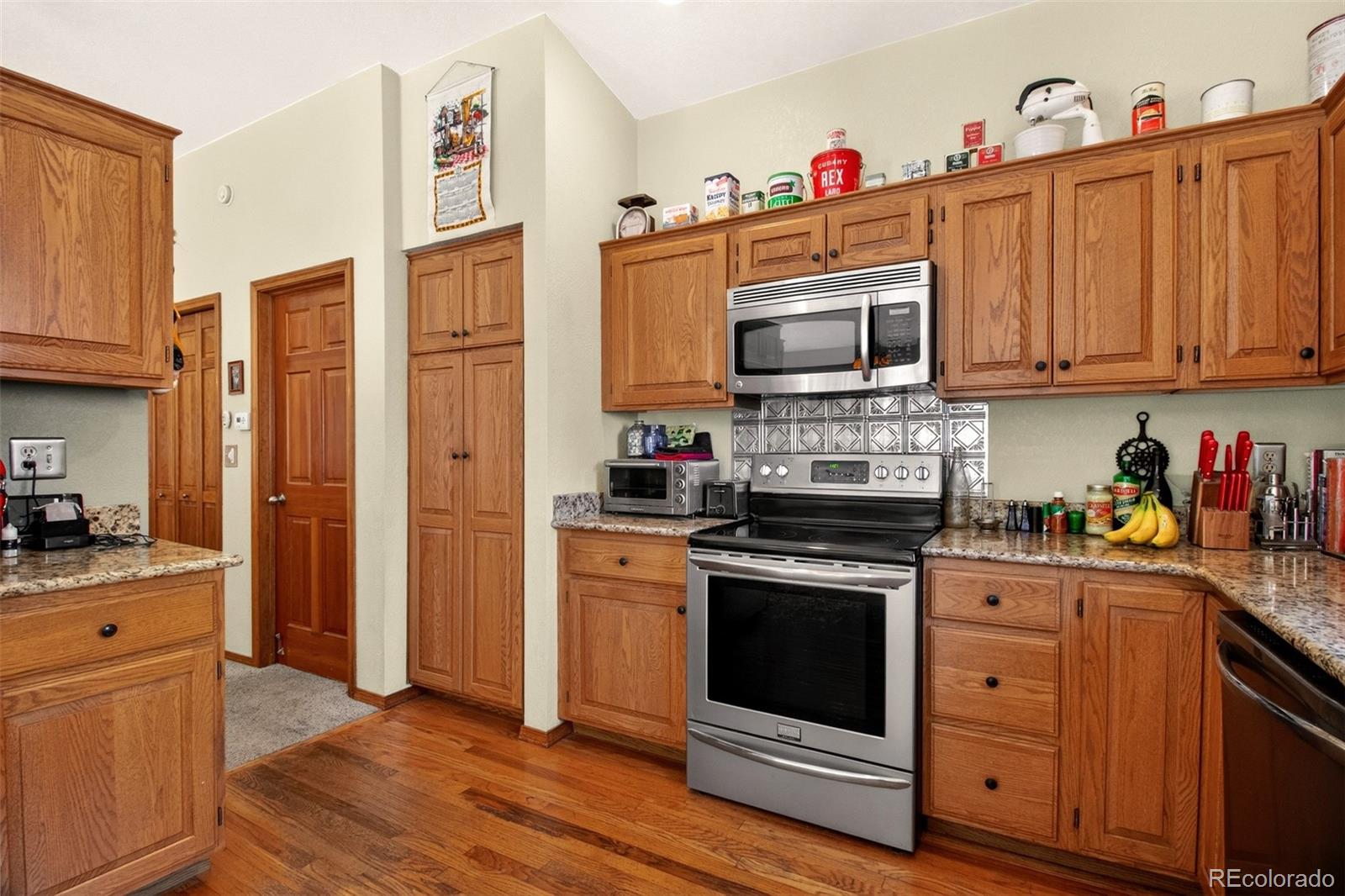 MLS Image #15 for 1445  sutherland street,manitou springs, Colorado