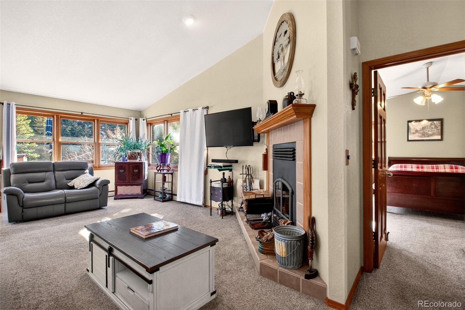 MLS Image #7 for 1445  sutherland street,manitou springs, Colorado