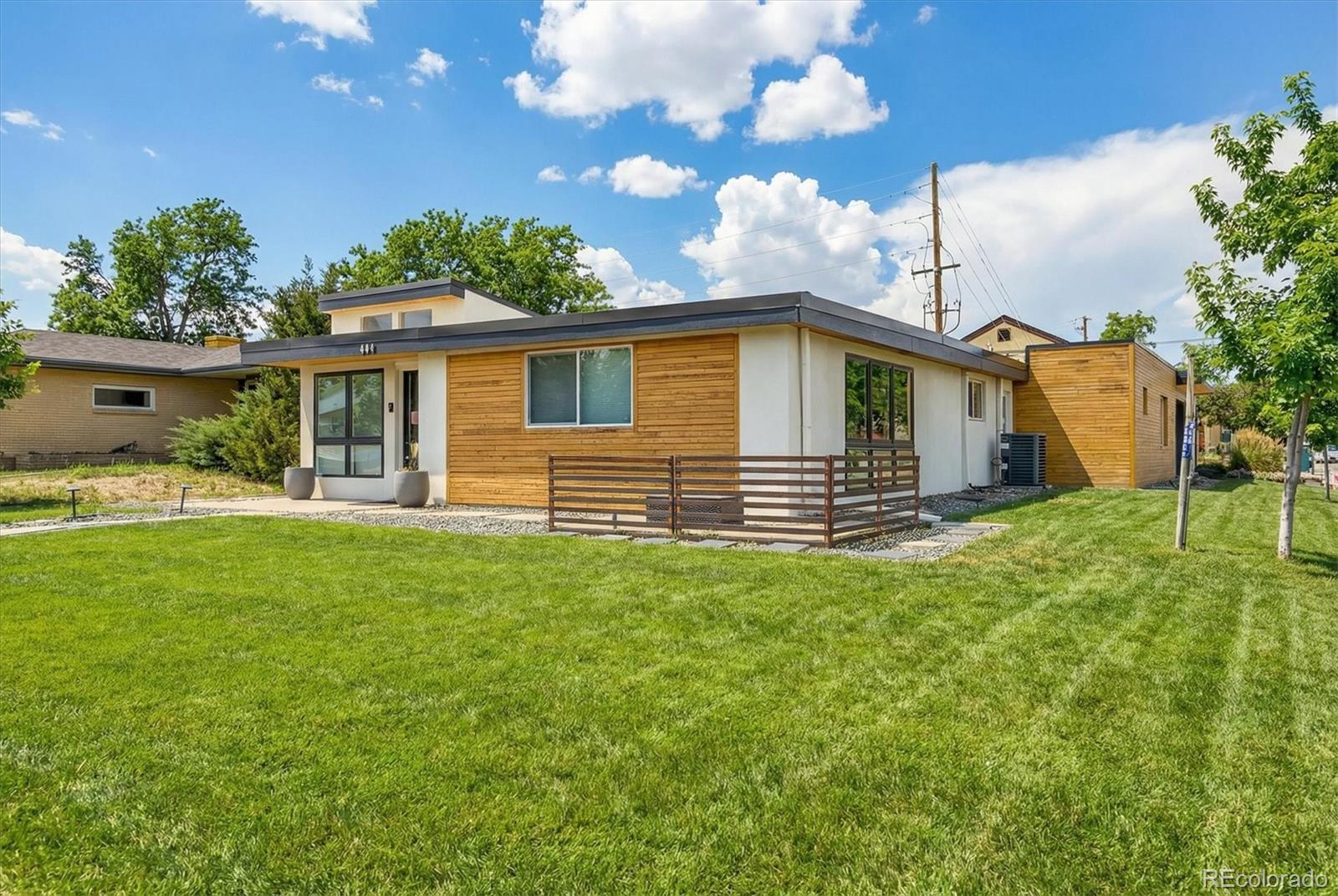 MLS Image #2 for 401 s ivy street,denver, Colorado