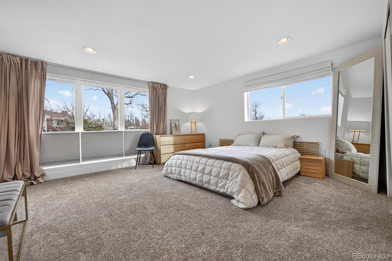 MLS Image #20 for 401 s ivy street,denver, Colorado