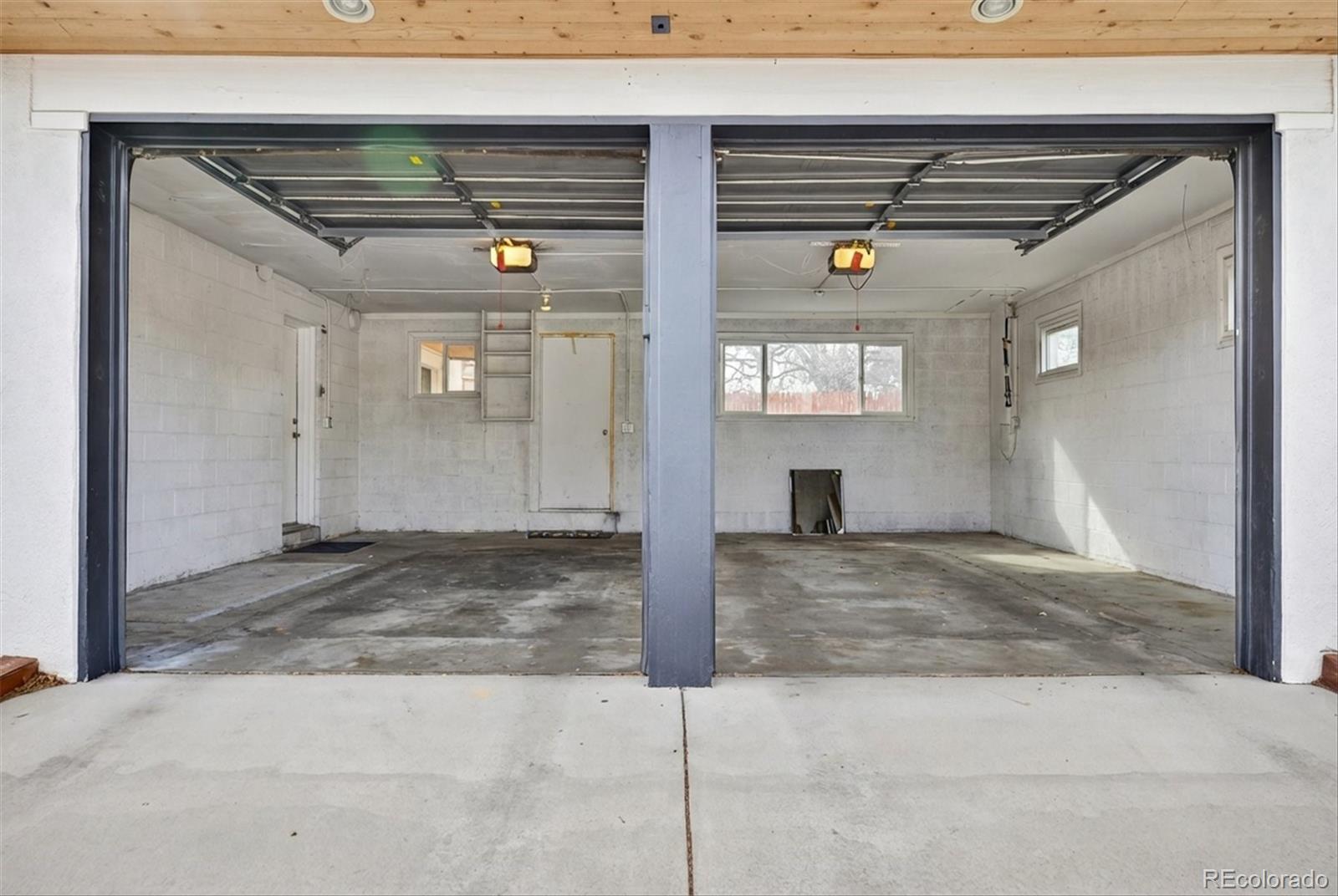MLS Image #34 for 401 s ivy street,denver, Colorado