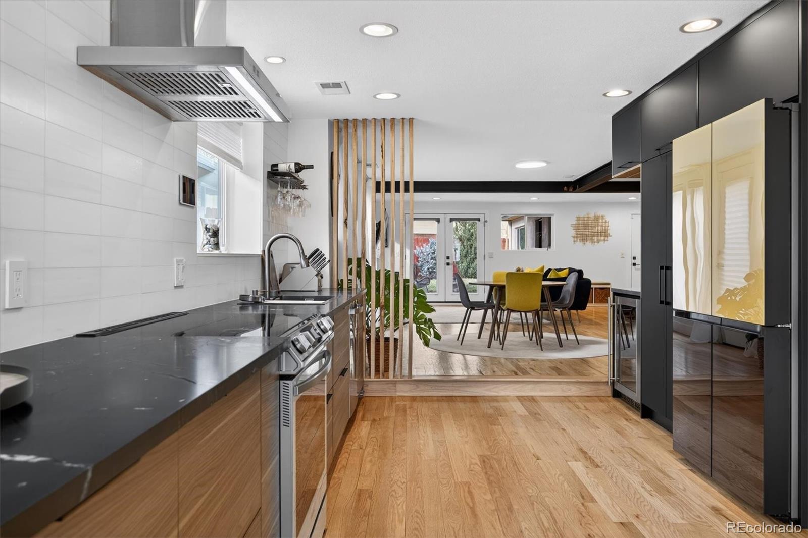 MLS Image #9 for 401 s ivy street,denver, Colorado