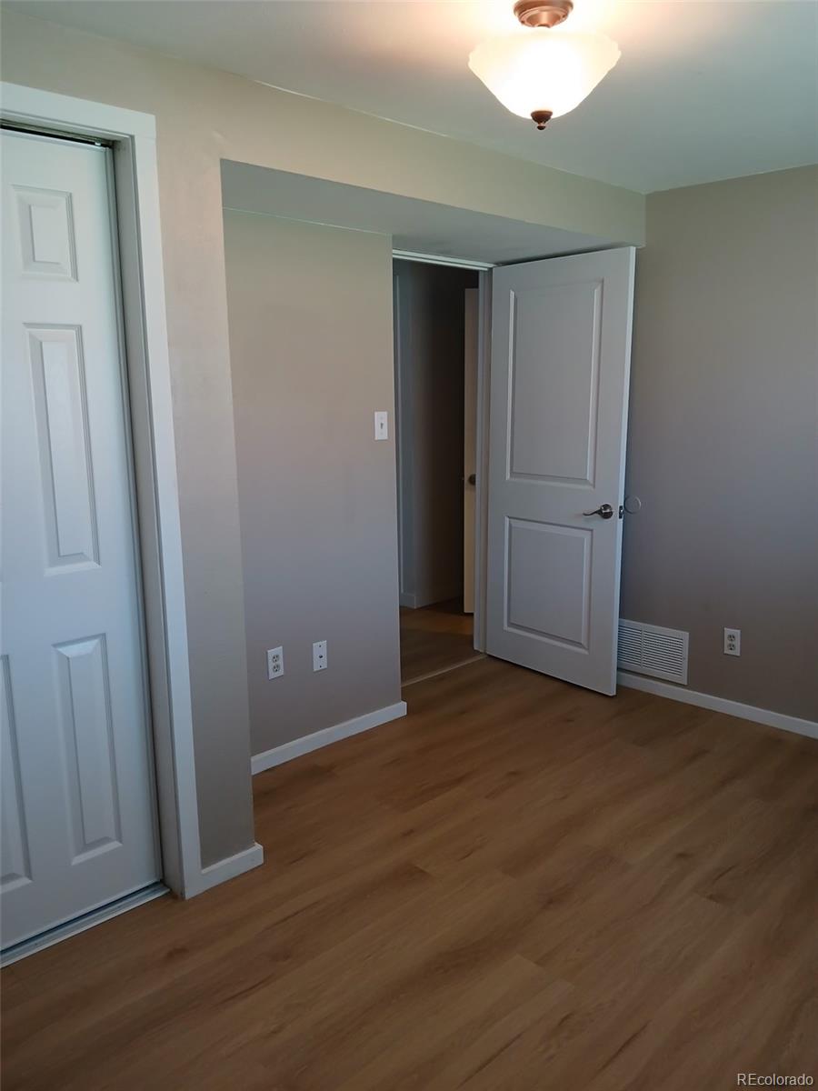 MLS Image #17 for 6413 w 76th avenue,arvada, Colorado