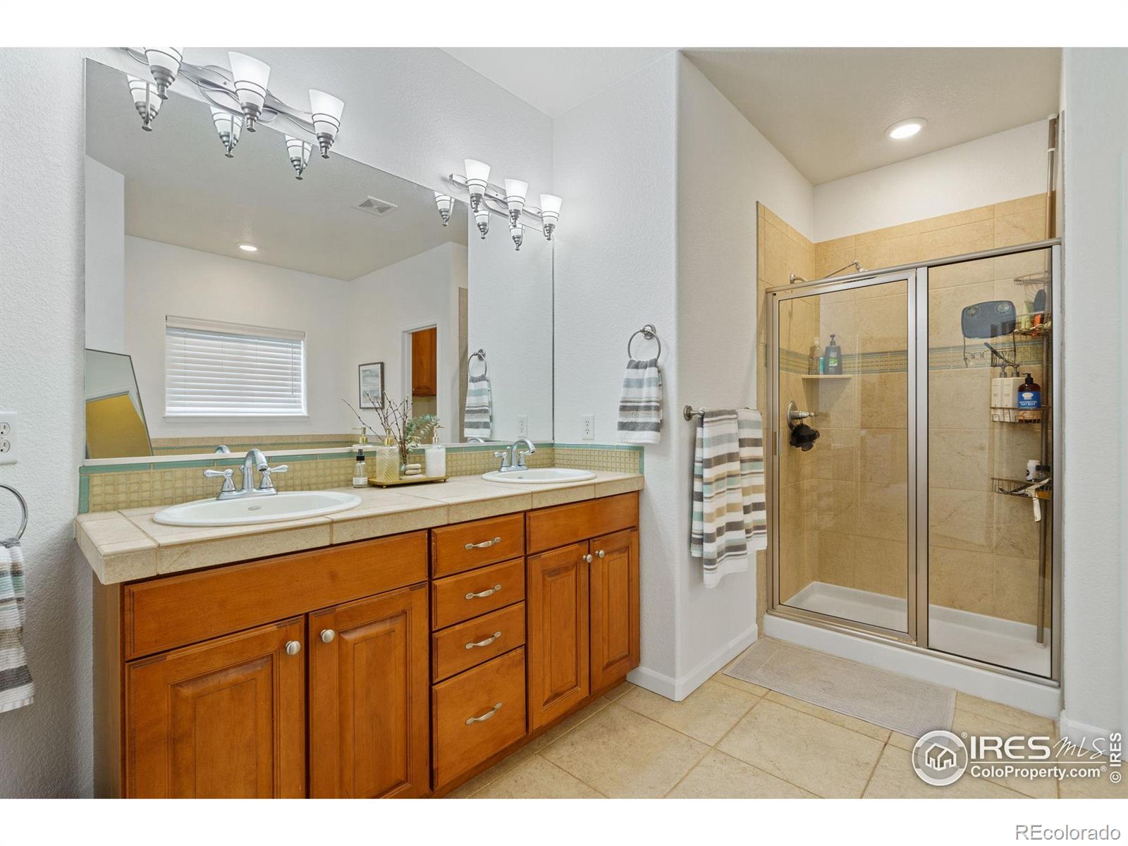 MLS Image #13 for 1689  colorado river drive,windsor, Colorado