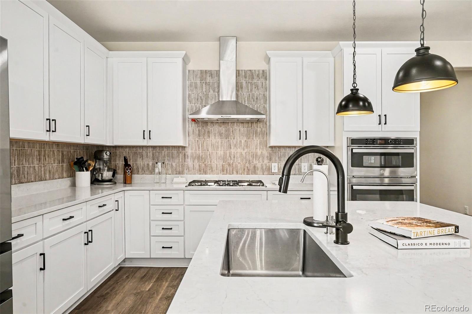 MLS Image #8 for 3866 n fultondale street,aurora, Colorado