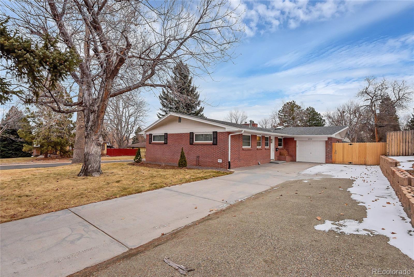 MLS Image #4 for 6710 s foresthill street,littleton, Colorado