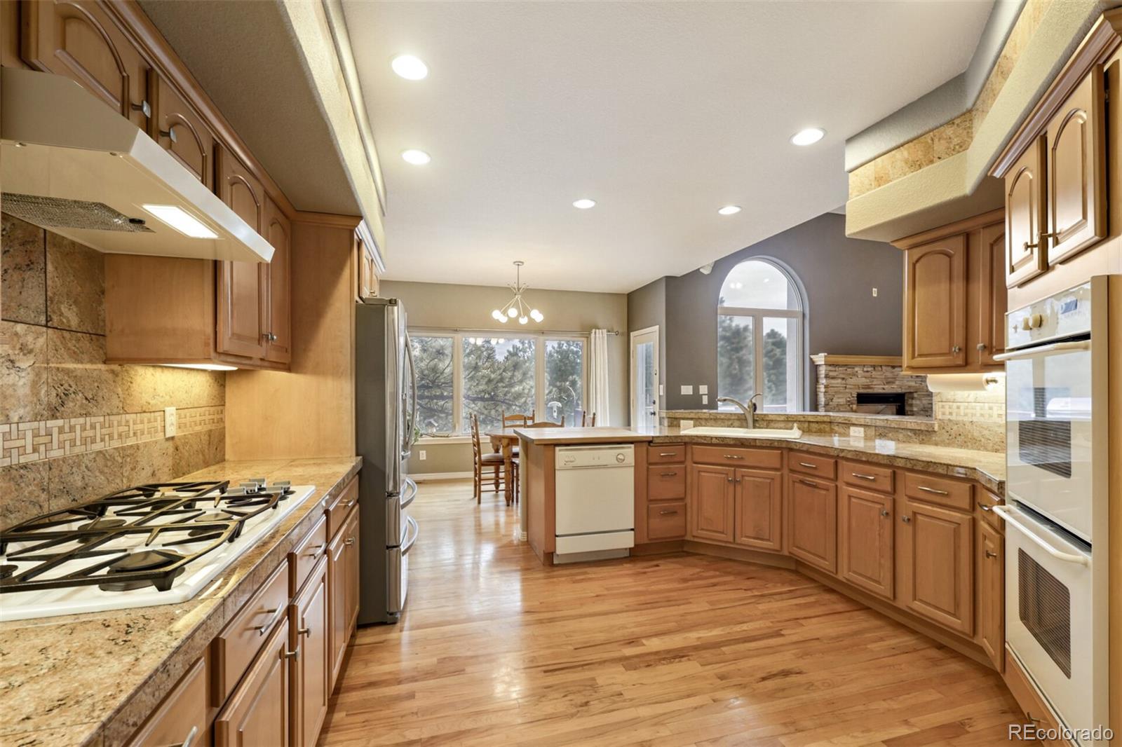 MLS Image #5 for 725  lancers court,monument, Colorado