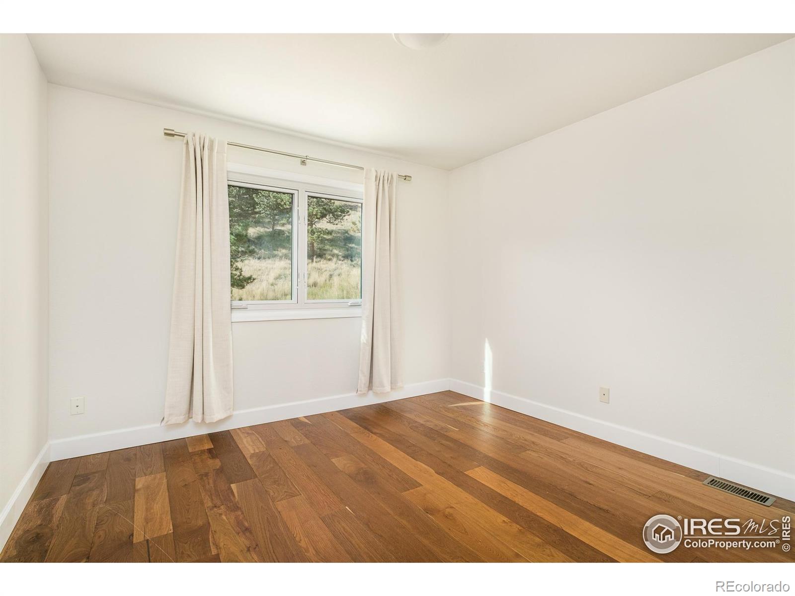 MLS Image #33 for 270  canon view road,boulder, Colorado