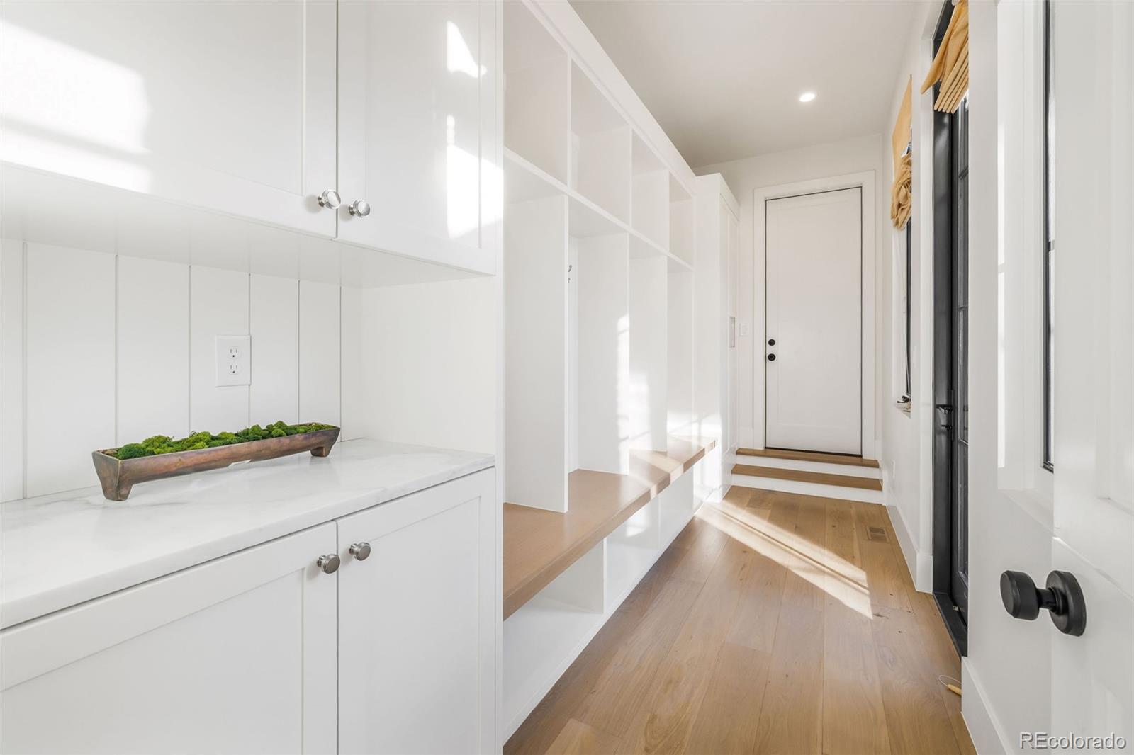 MLS Image #13 for 1026 s high street,denver, Colorado