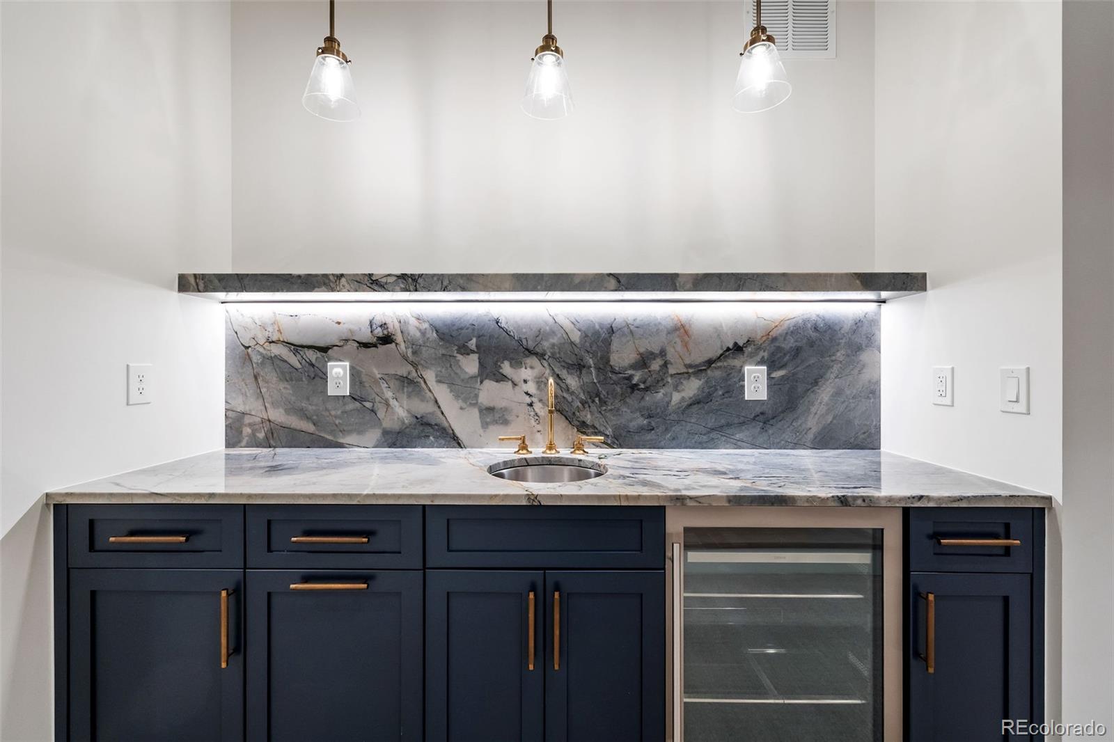 MLS Image #40 for 1026 s high street,denver, Colorado