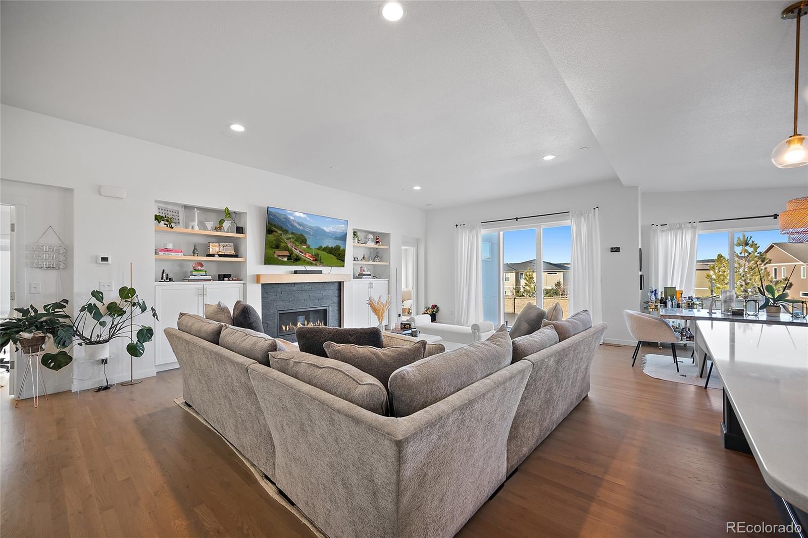 MLS Image #10 for 6518  cumbre vista way,colorado springs, Colorado