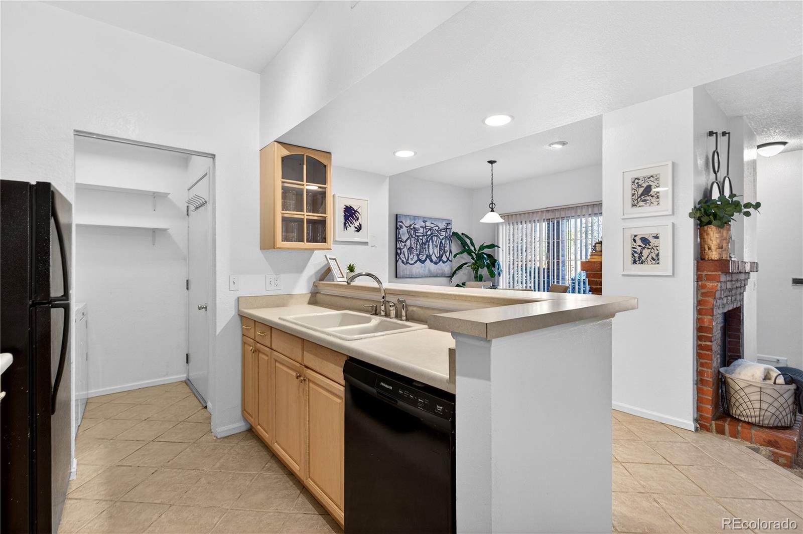 MLS Image #13 for 4760 s wadsworth boulevard,littleton, Colorado