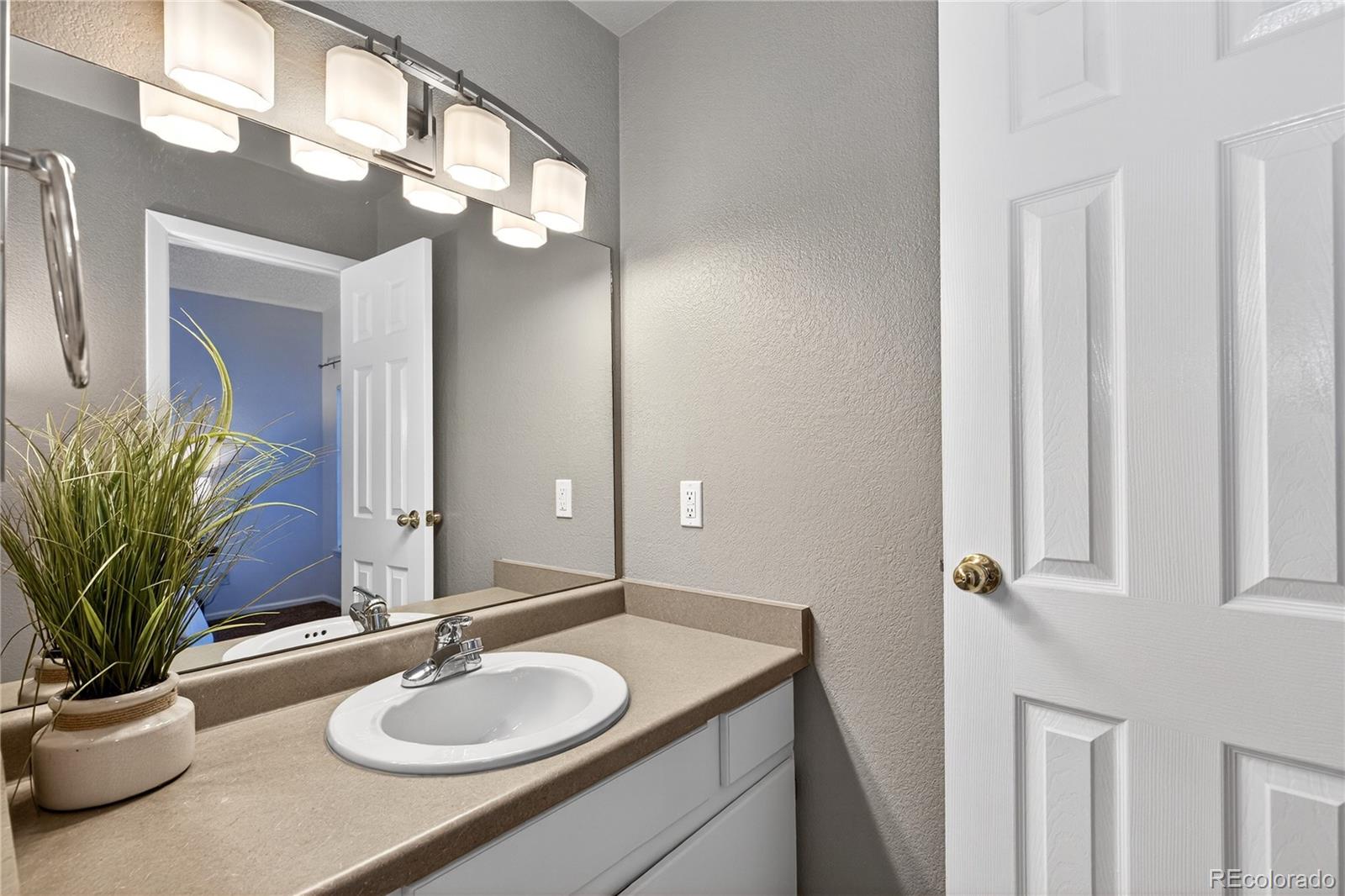 MLS Image #21 for 4760 s wadsworth boulevard,littleton, Colorado